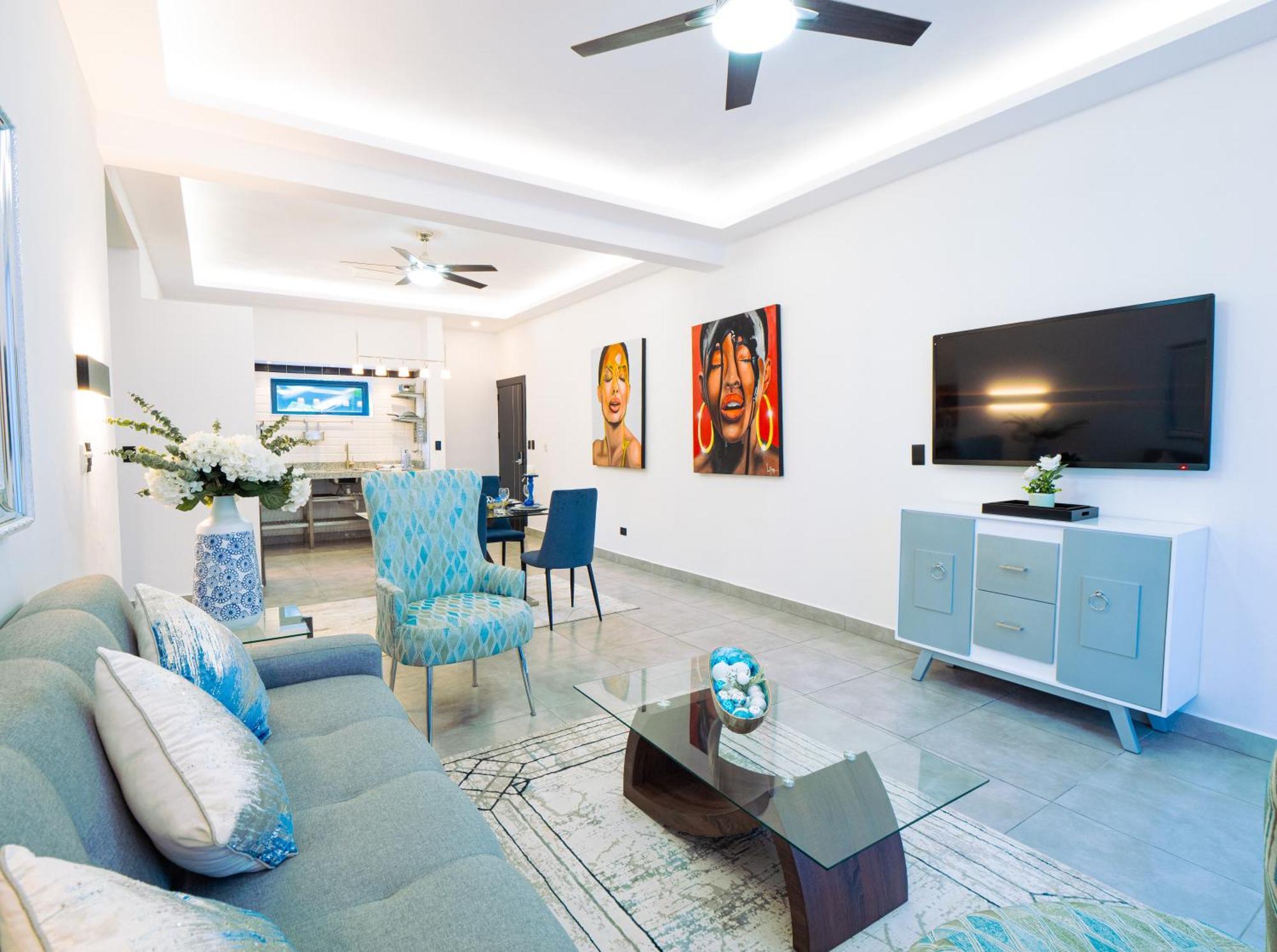 Instyle Residences At Rizz Hotel *
