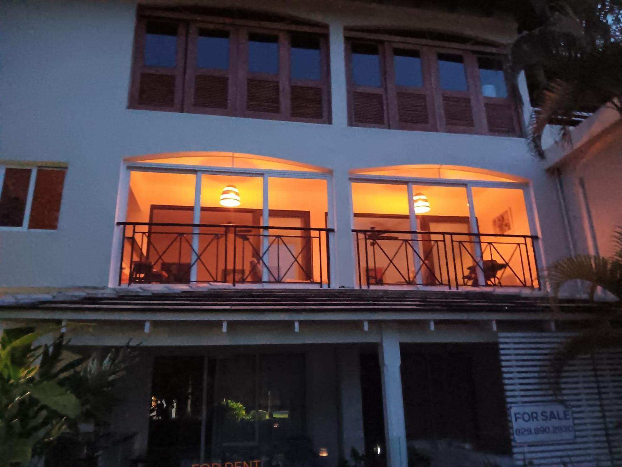 Beachfront 2br With Pool & Terrace In Terrenas *