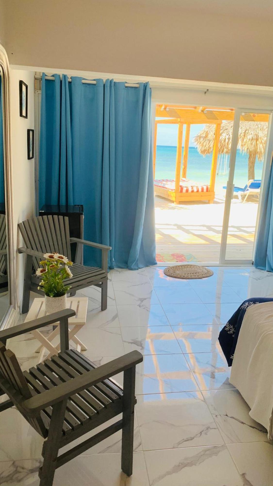 La Isla Bonita Hotel 4*