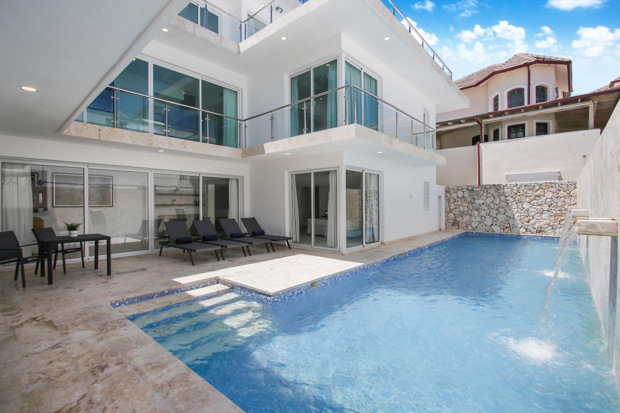 Villa Luxury In Bavaro Just On The Punta Cana