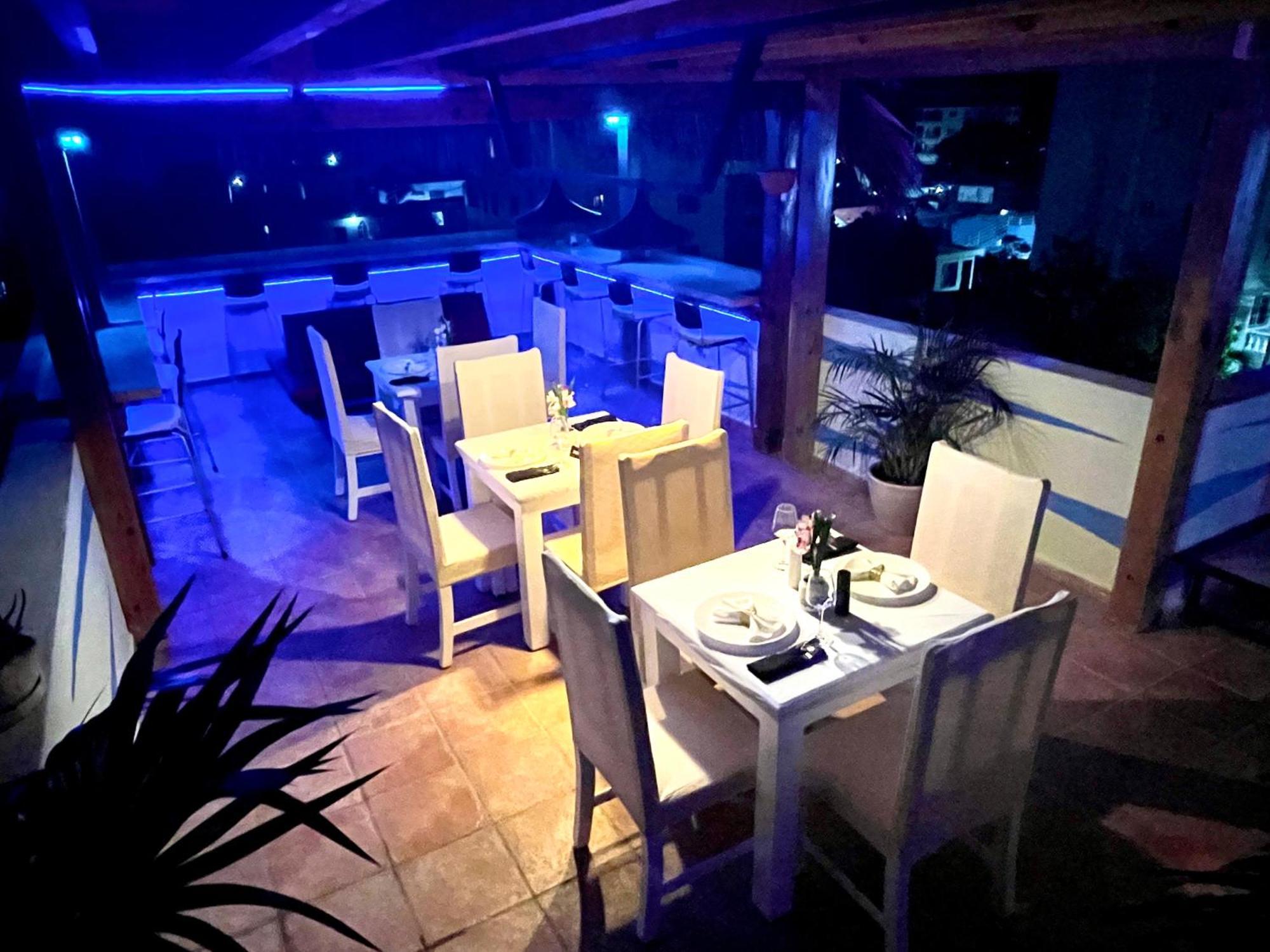 Iguana Bed & Breakfast 3*