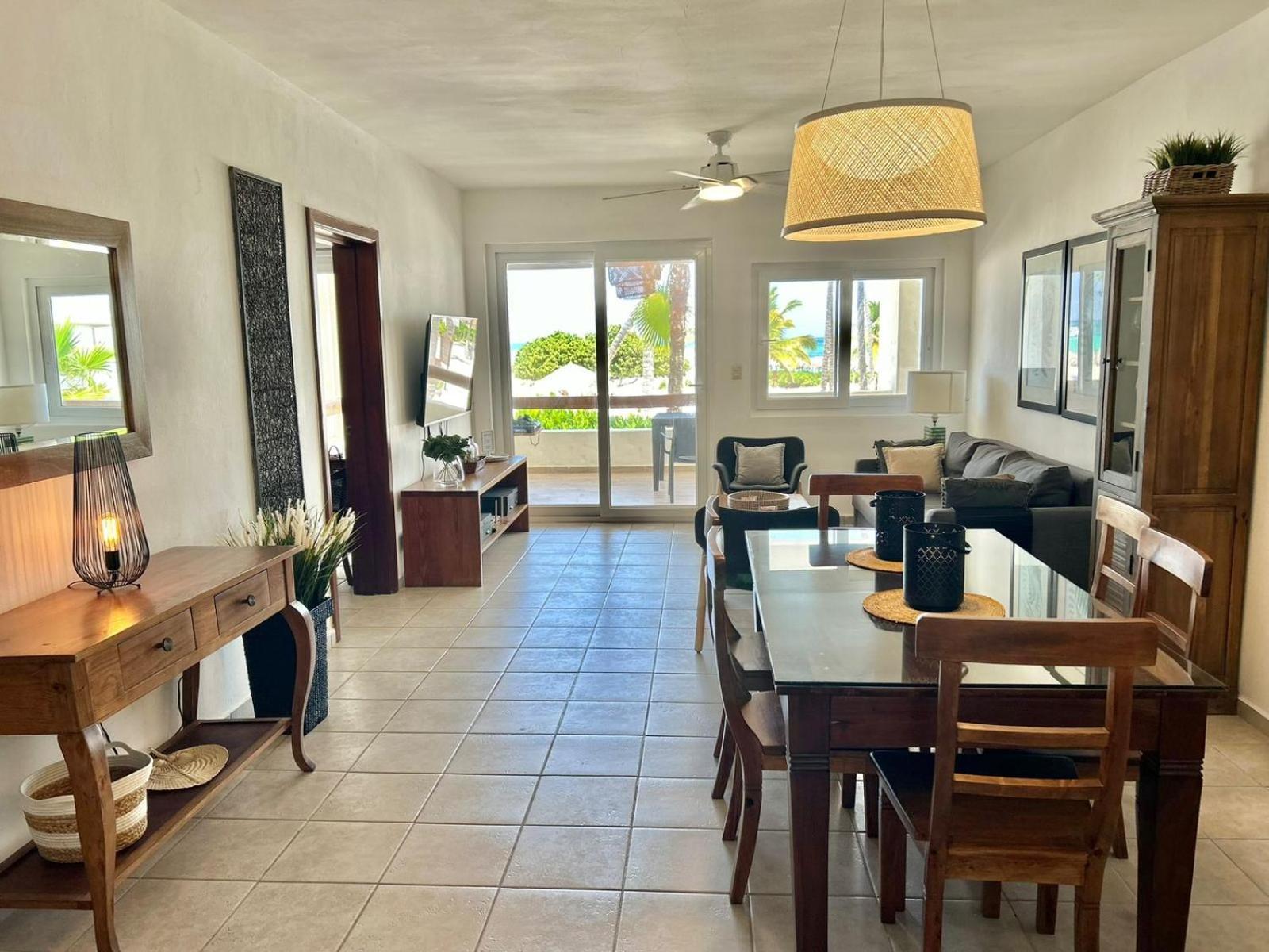 Apartment Stanza Mare: Beachfront Bavaro With Private *