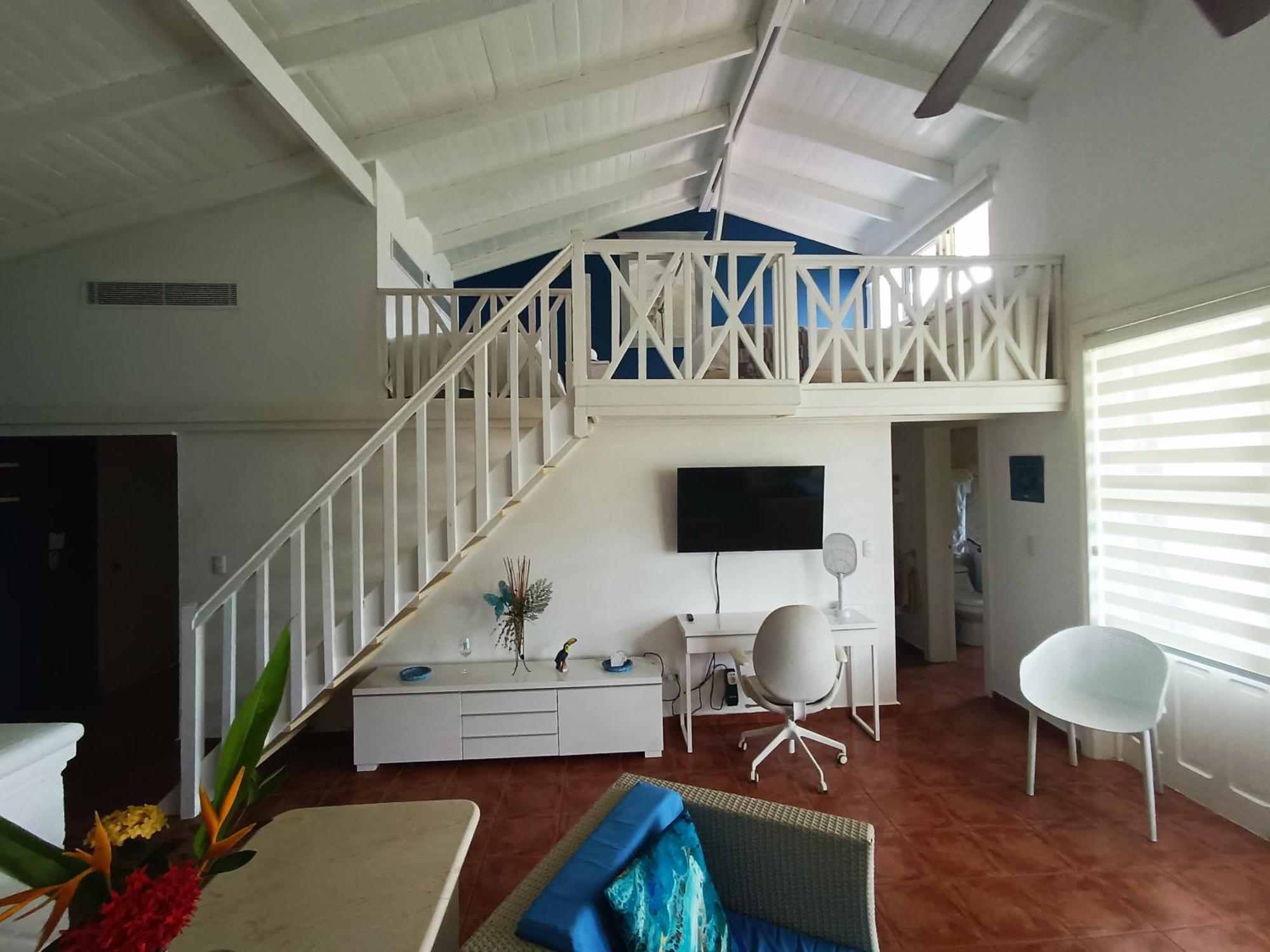 3111 Ocean View Apartment *