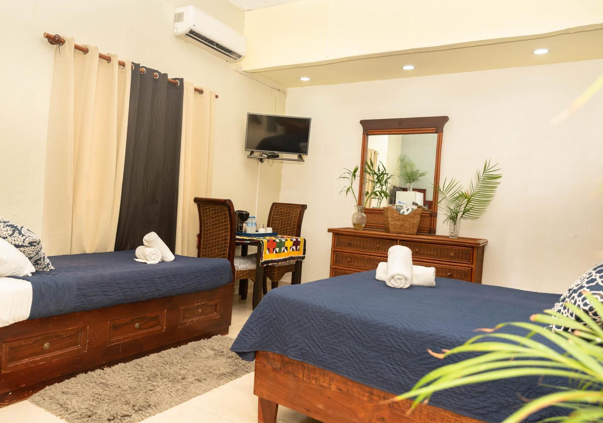 Hotel Boutique Simona 4*