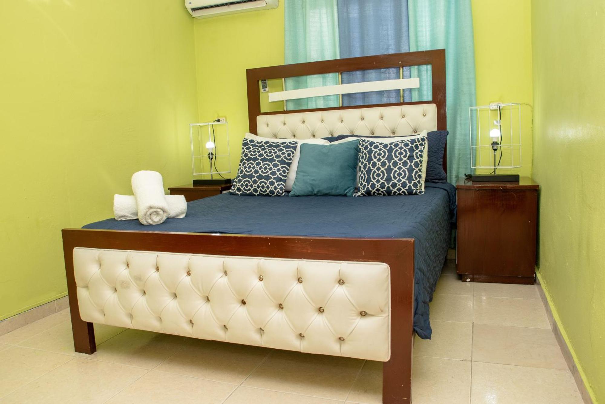 Boutique Simona 4*
