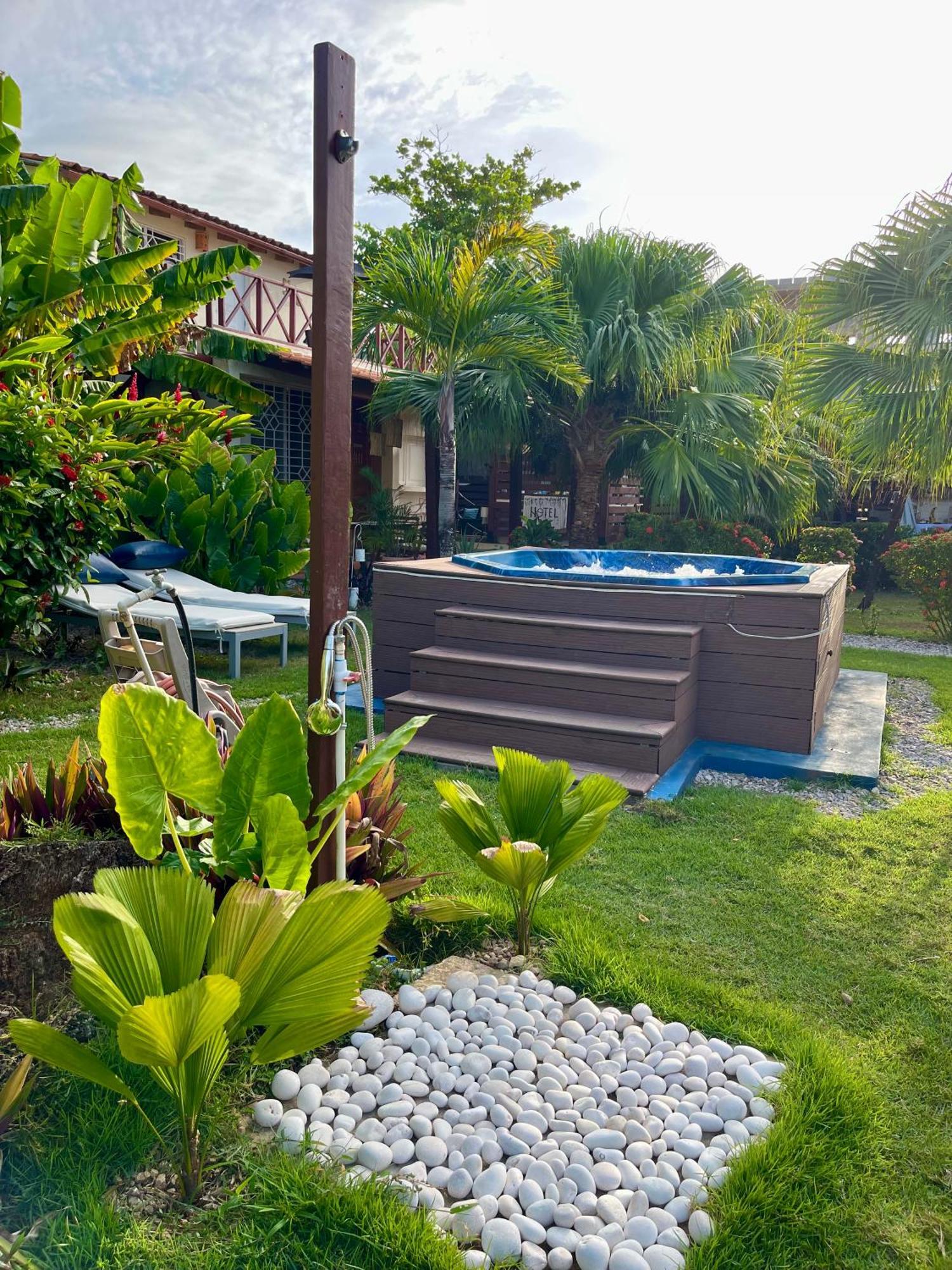 21 Palms Guest house 3*