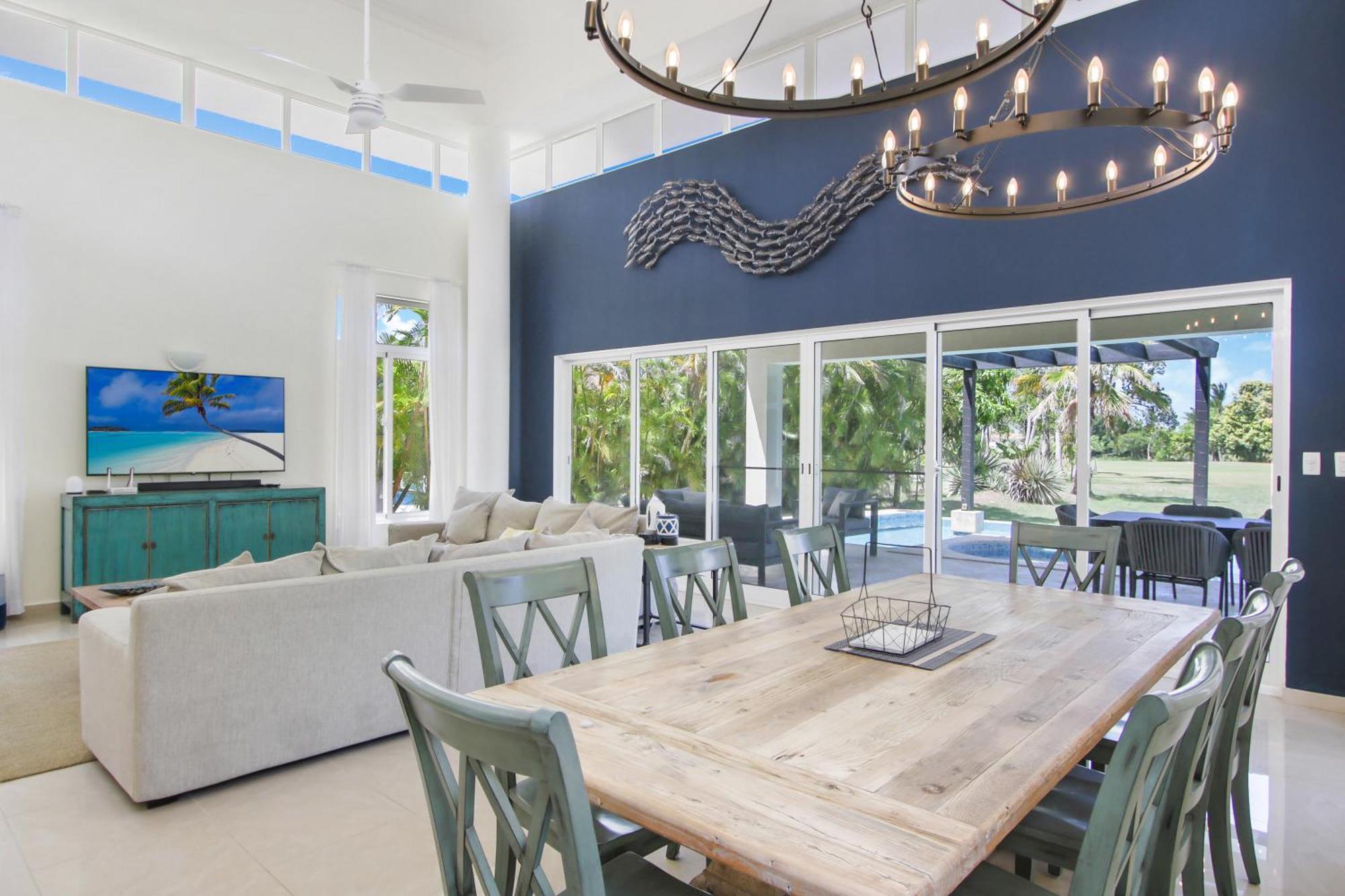 Stunning 3-bedroom With Pool, Jacuzzi And Maid Near Bavaro