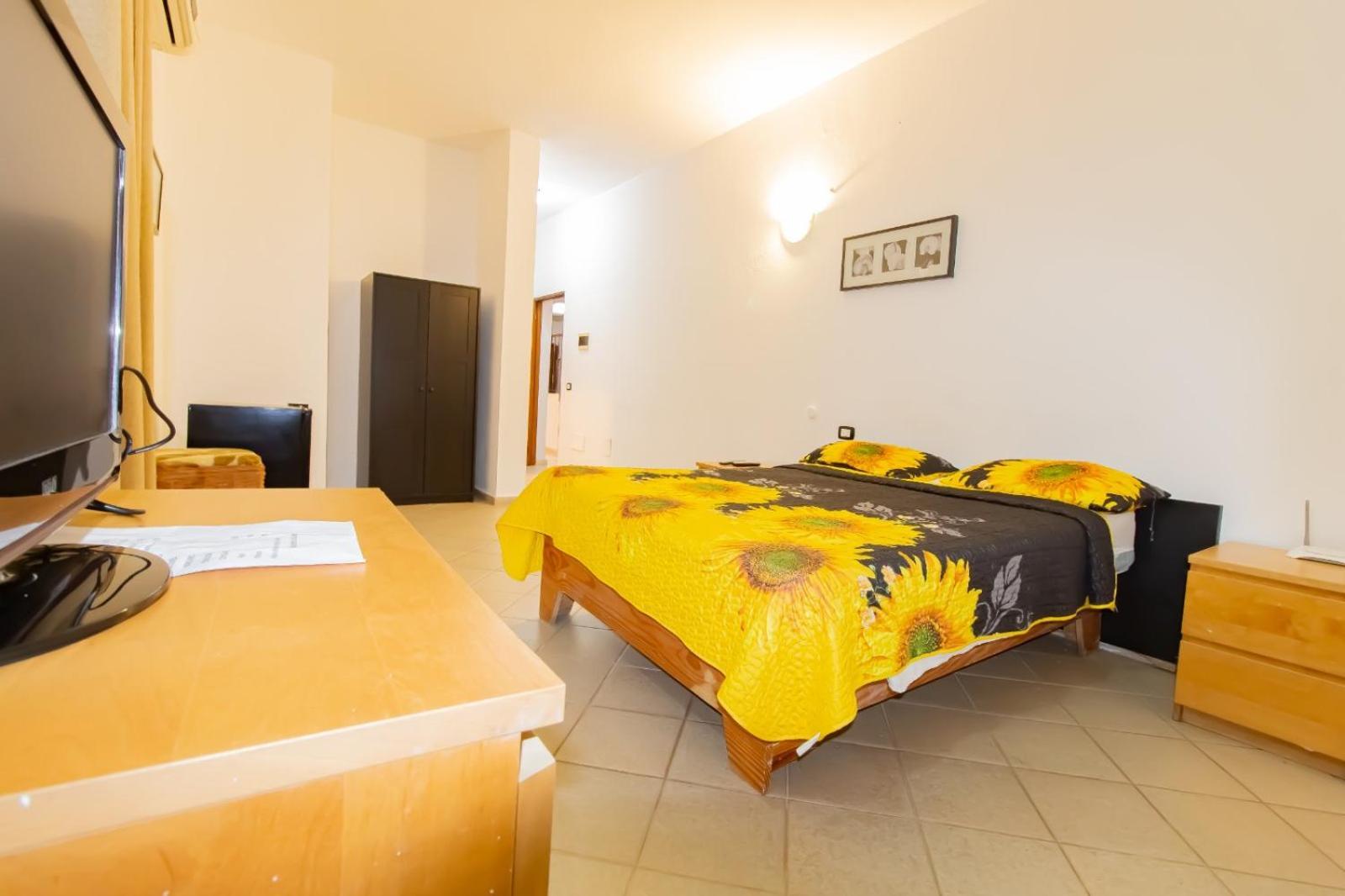 Aparthotel Capri 3*