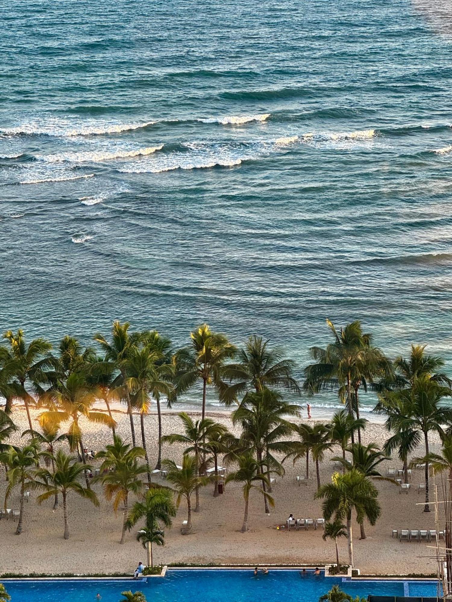 Apartment Juan Dolio, Access 2 Bedroom Salitre Tower Front Of Club Hemingway *