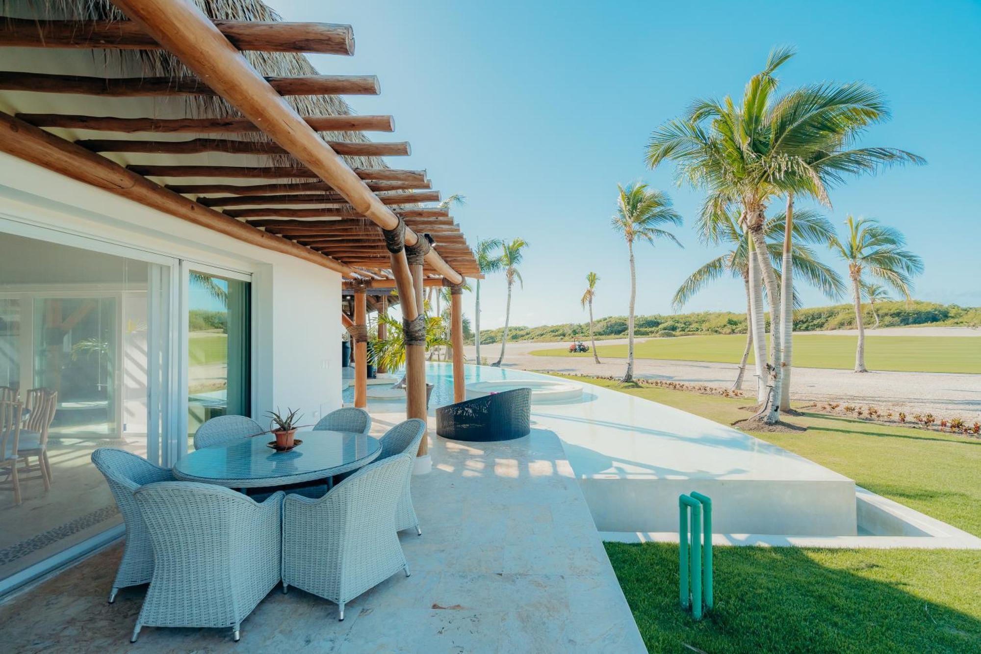 Villa Luxury Cap Cana With Ocean & Golf Views - Eden Roc Access Punta Cana