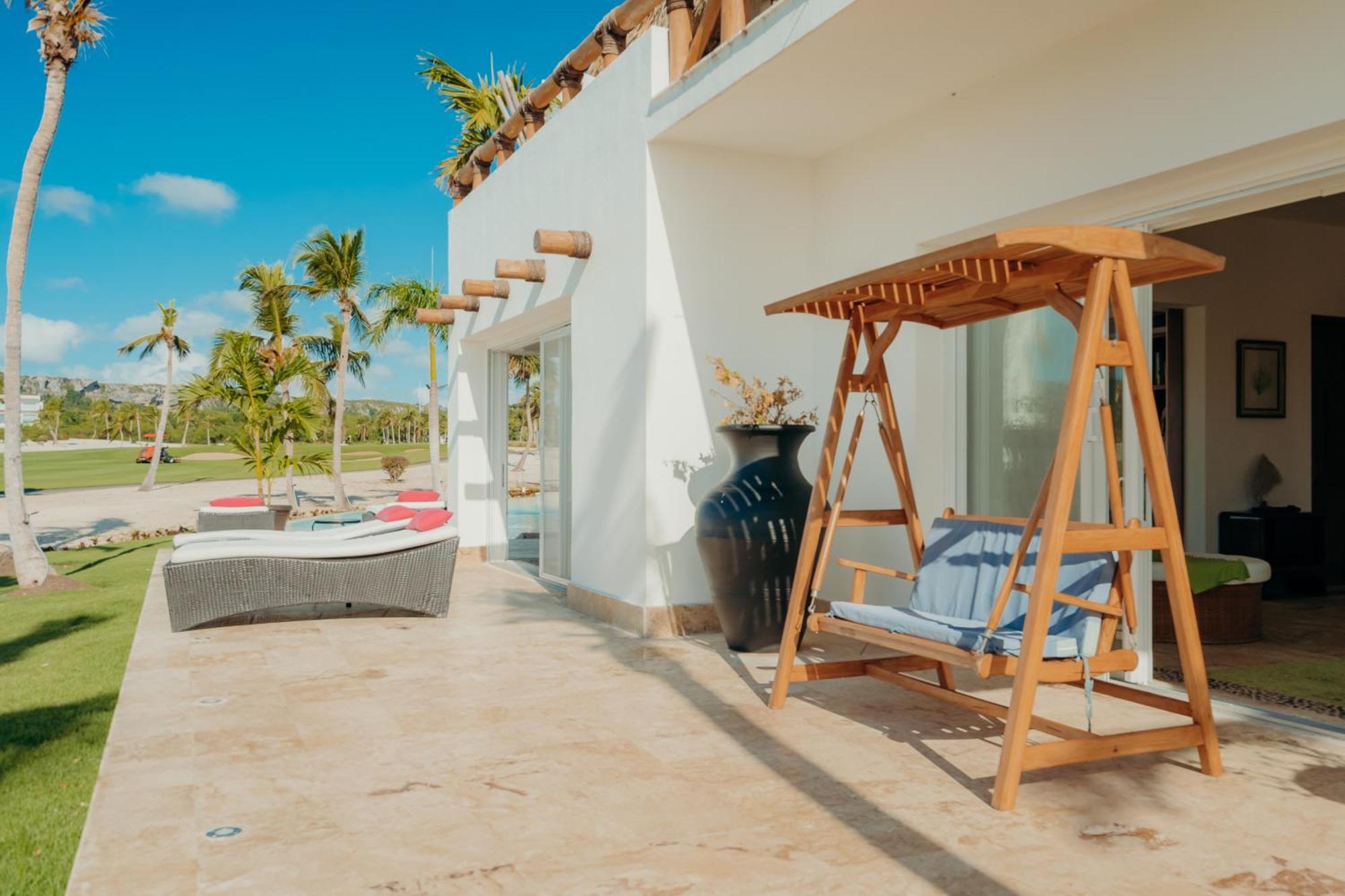 Villa Luxury Cap Cana With Ocean & Golf Views - Eden Roc Access Punta Cana