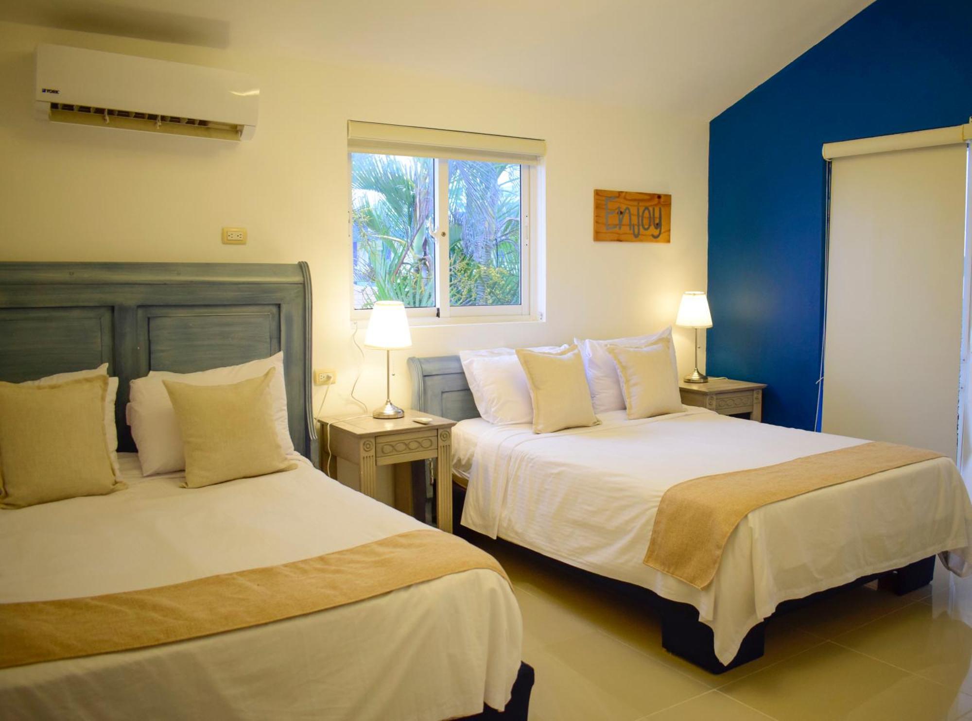 Coast Hotel 2*