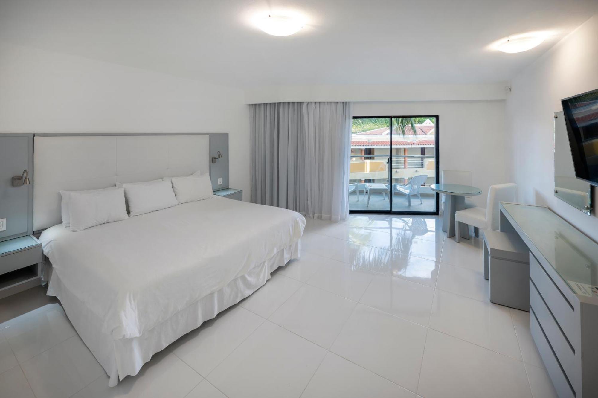 Resort Viva Dominicus By Wyndham, A Trademark 4*