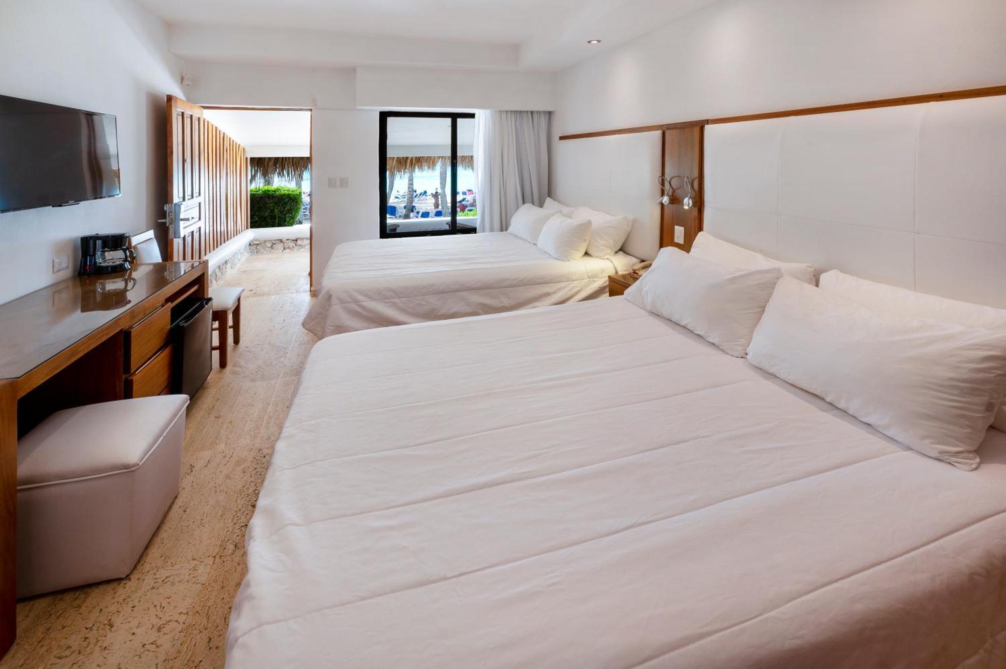Resort Viva Dominicus By Wyndham, A Trademark