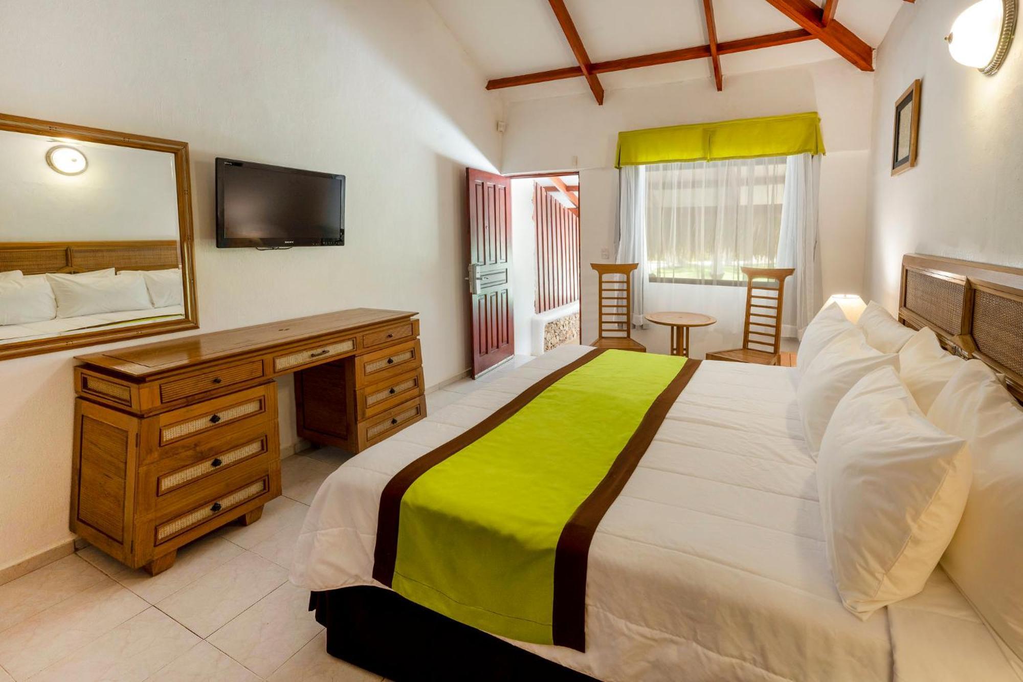 Resort Viva Dominicus By Wyndham, A Trademark 4*