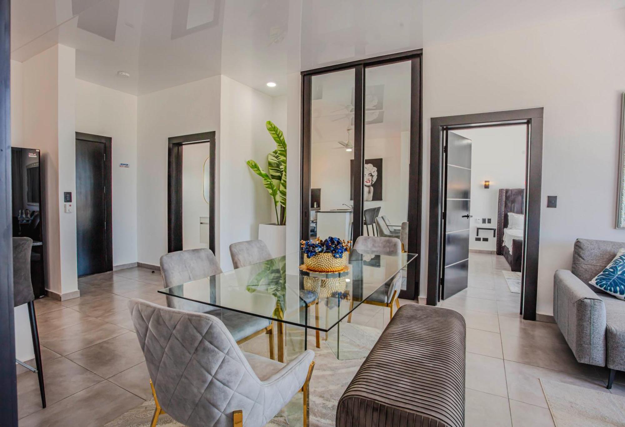 Hotel Instyle Residences At Rizz