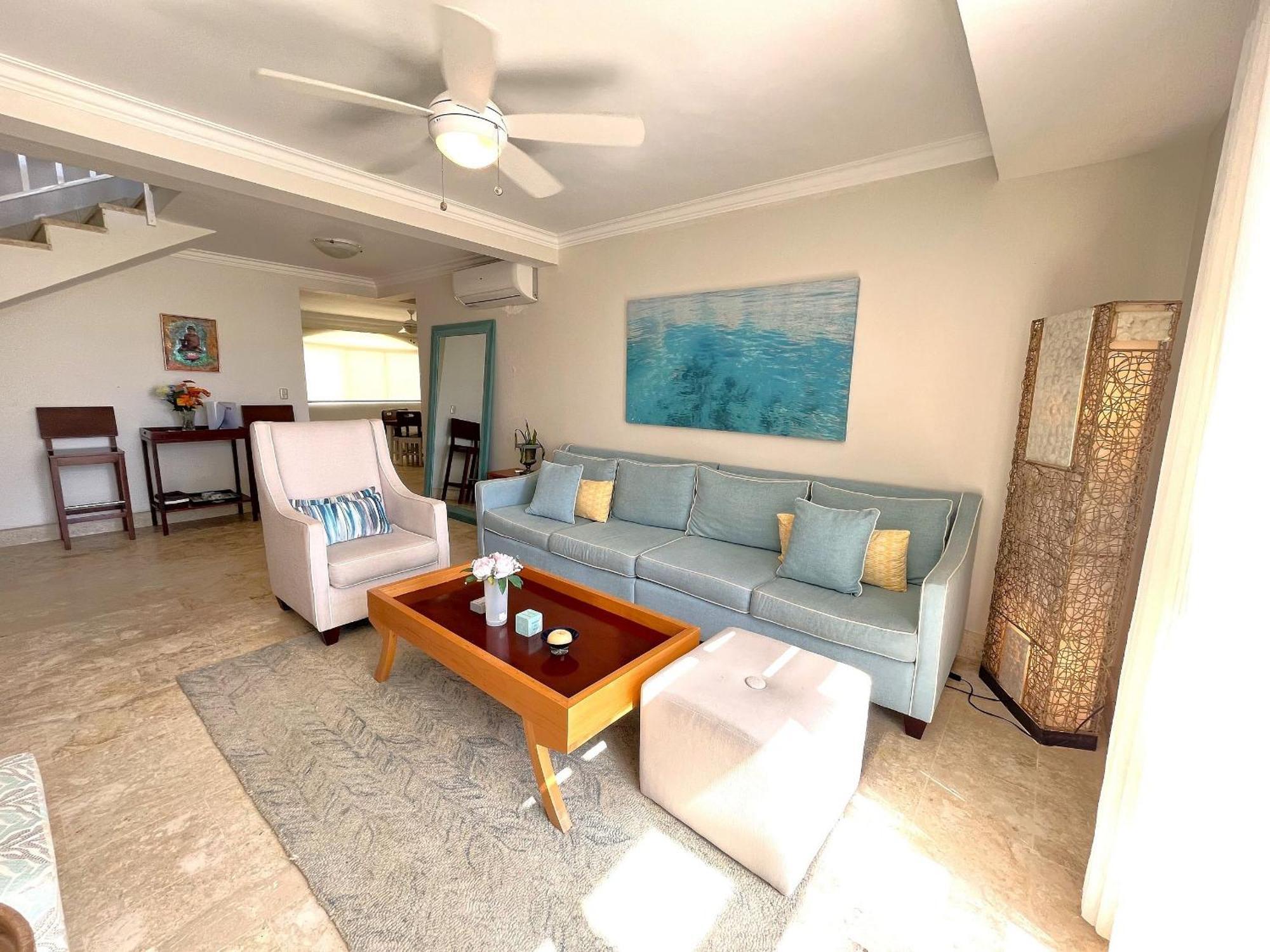 Spectacular Penthouse Ocean Views. Playa Bavaro.