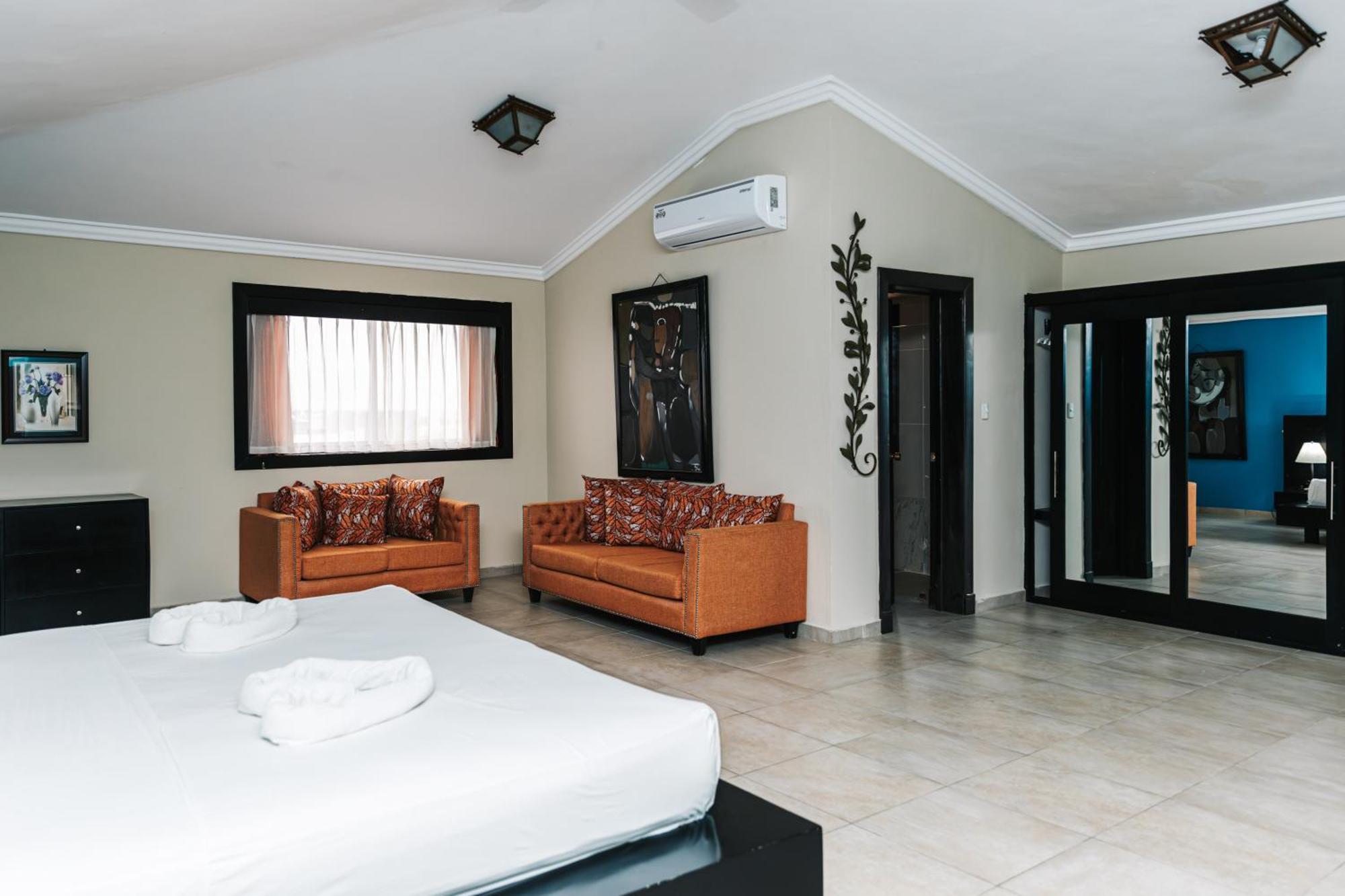 Plaza Brisas Mt Hotel