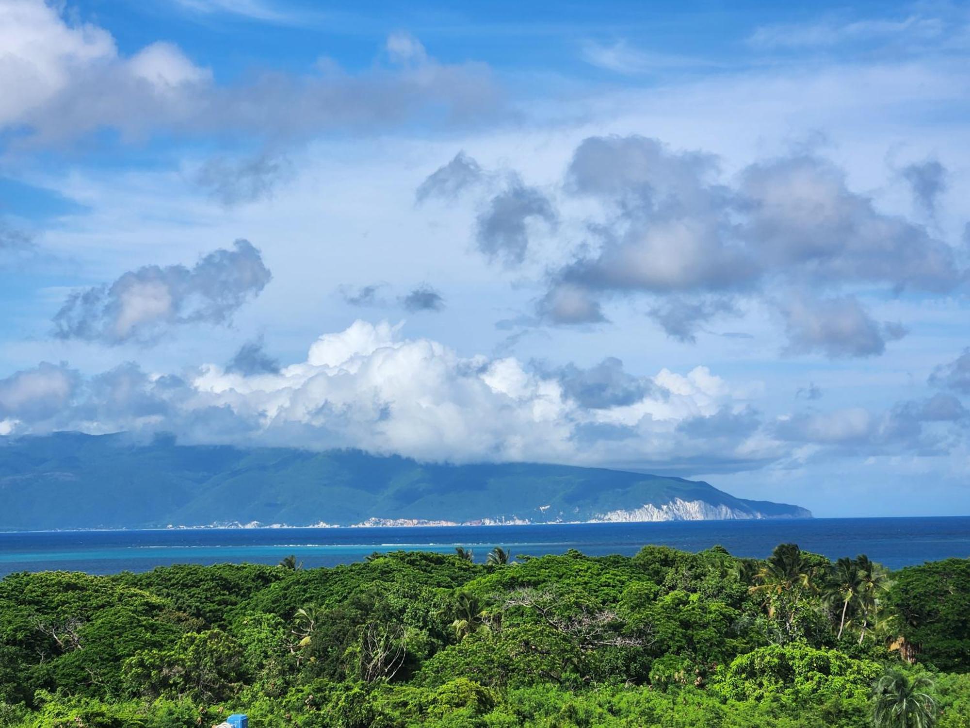 Casita Linda Larimar - 2Br Apartment With Rooftop, Bay Views, Fast Wifi, Near Beach In Barahona *