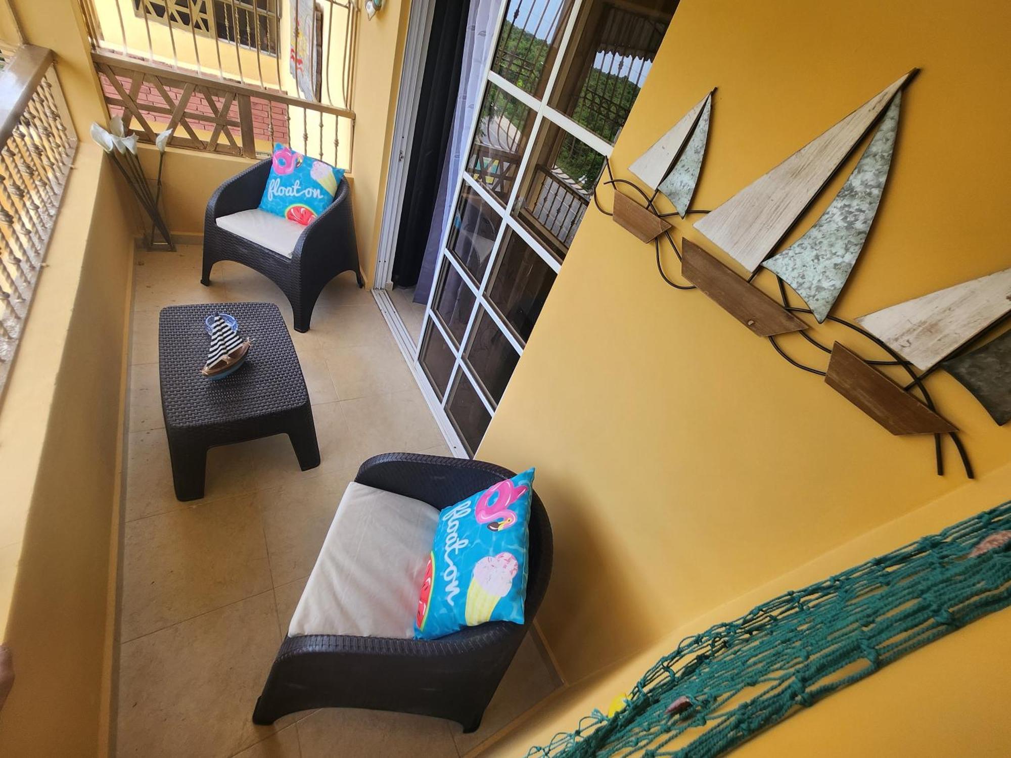 Apartment Casita Linda Larimar - 2Br Apartment With Rooftop, Bay Views, Fast Wifi, Near Beach In Barahona *
