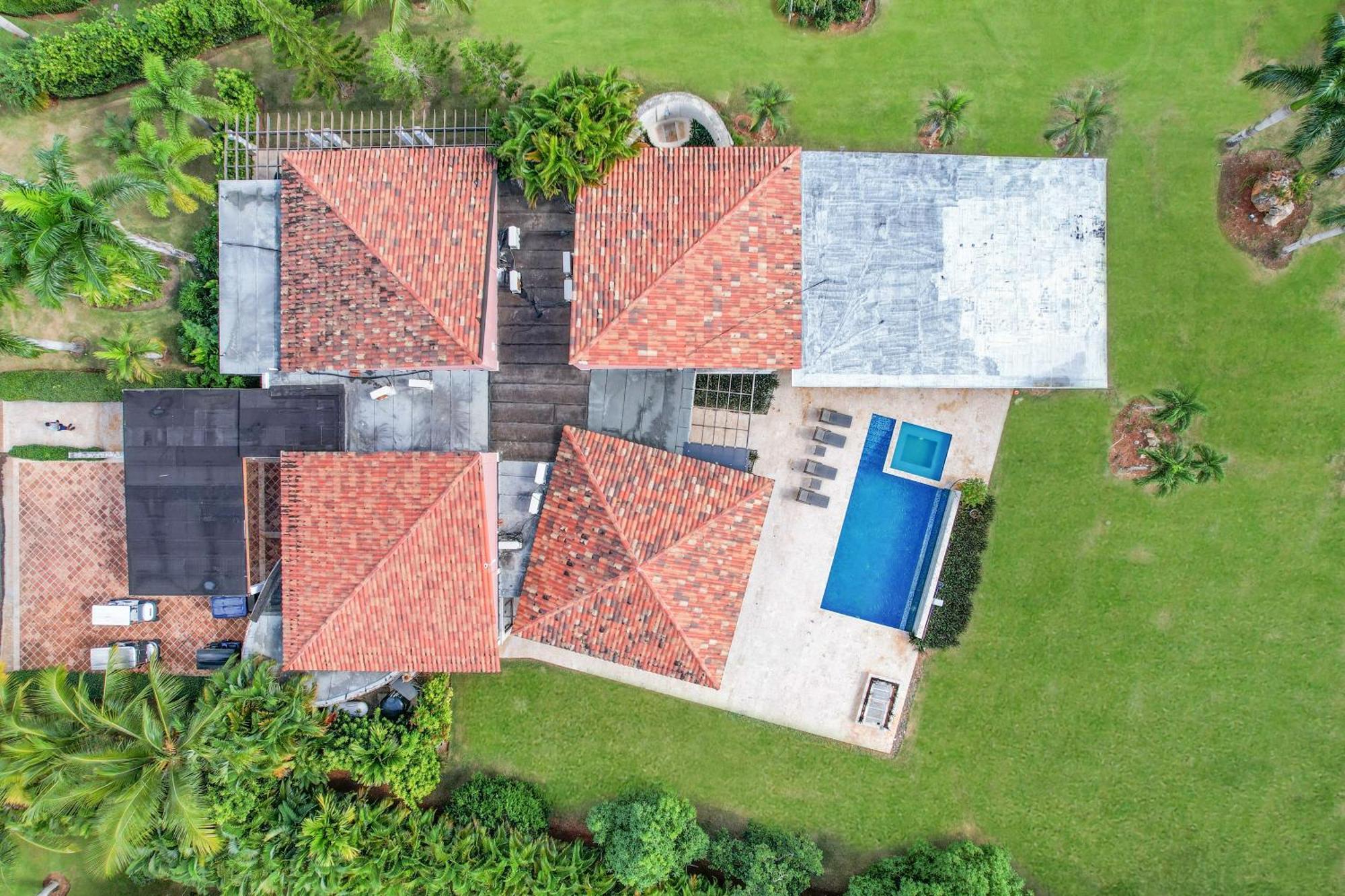 Stunning With Private Pool And Jacuzzi In Villa *