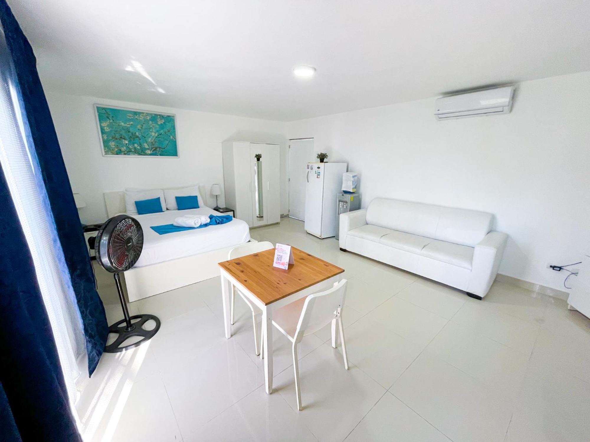 Hotel Tropicana Sol Caribes Beach & Pool & Spa