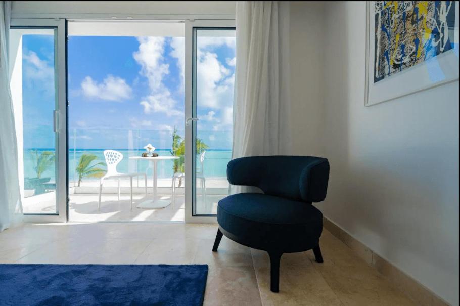 Punta Palmera Front And Pool Views Cap Cana