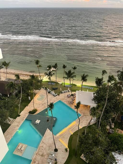 Aquarella Sunset Caribbean Beachfront Gataway