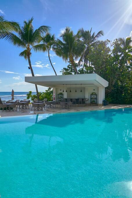 Aquarella Sunset Caribbean Beachfront Gataway Apartment Juan Dolio