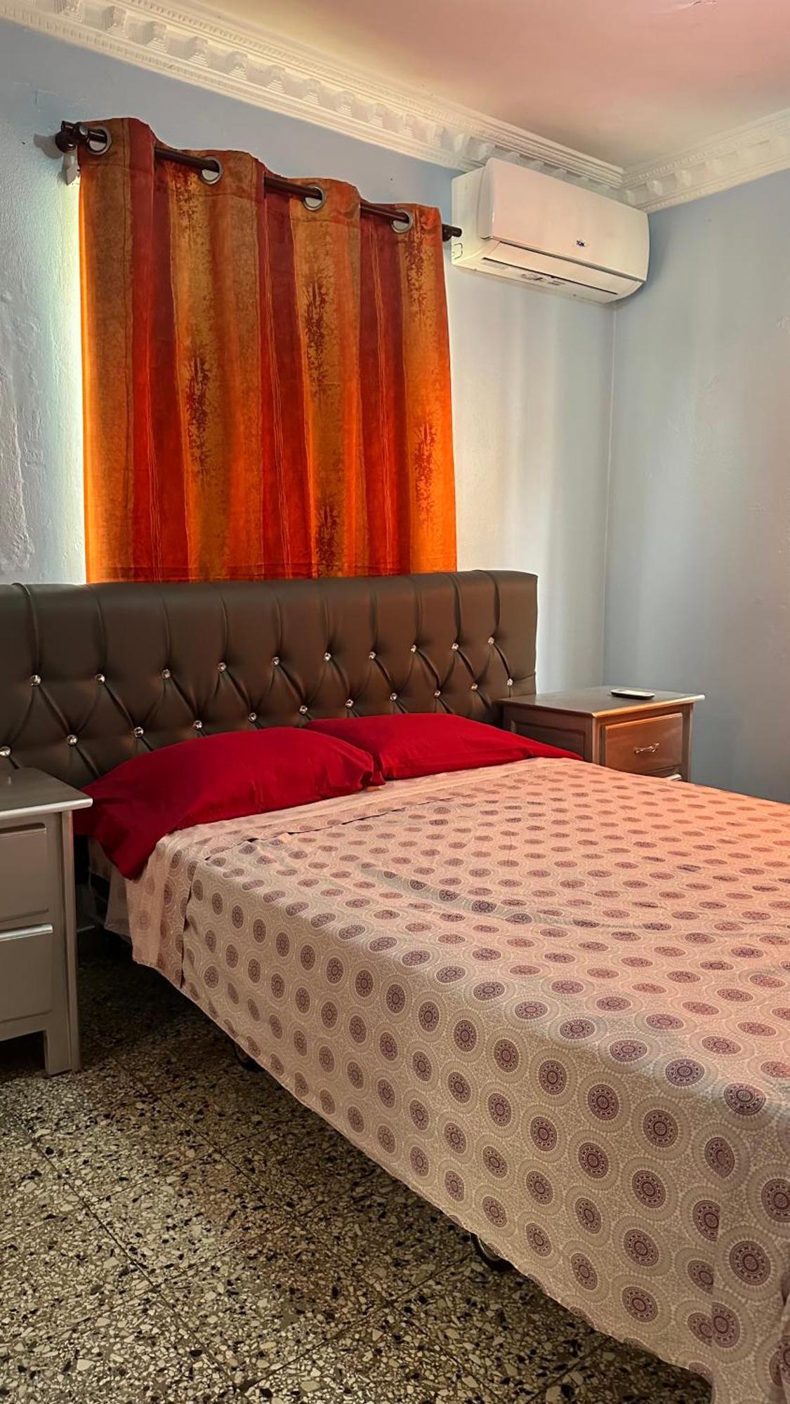 Rose 2 Bedroom *
