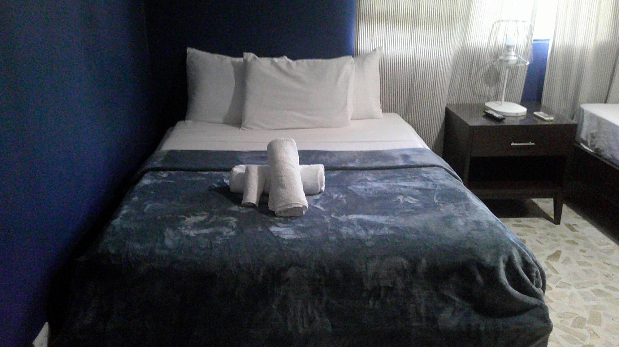 Guest house E&j Boutique Residences