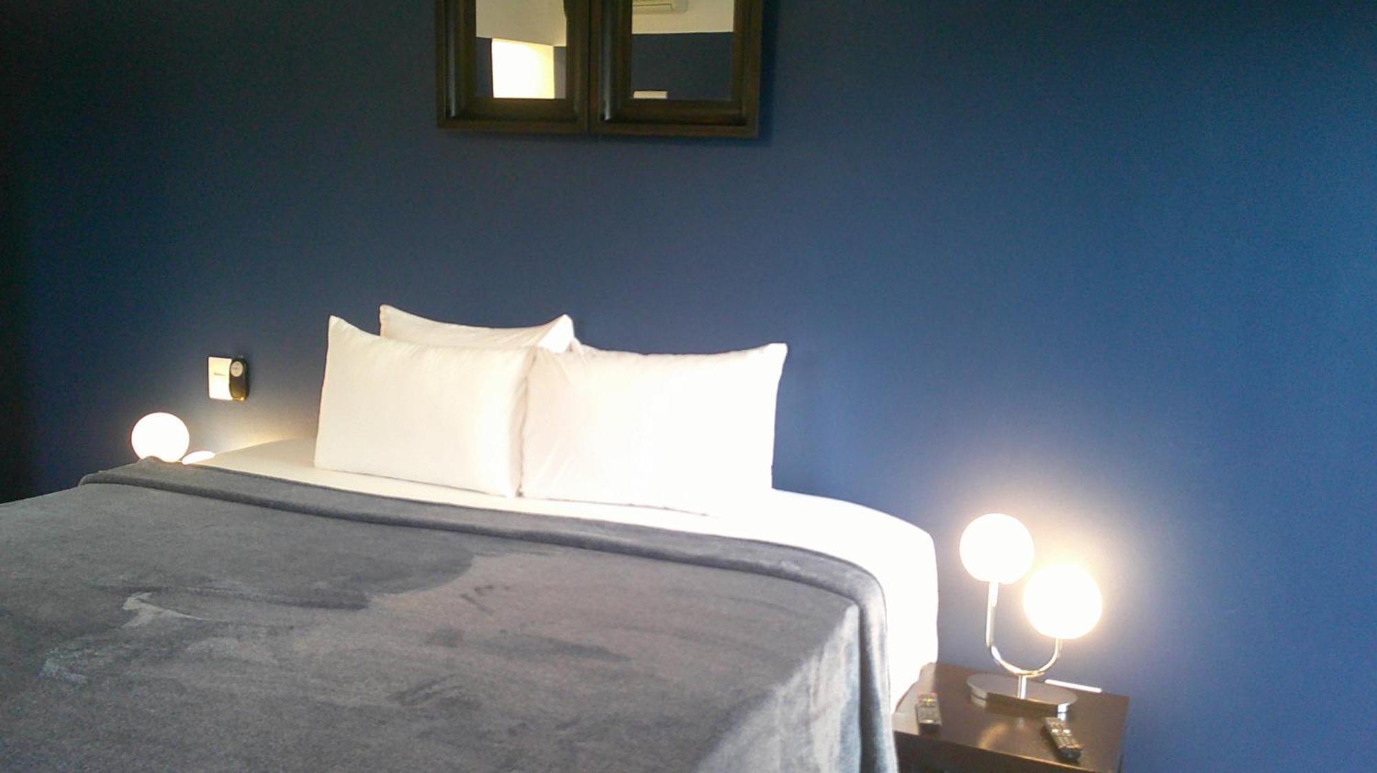 E&j Boutique Residences 3*