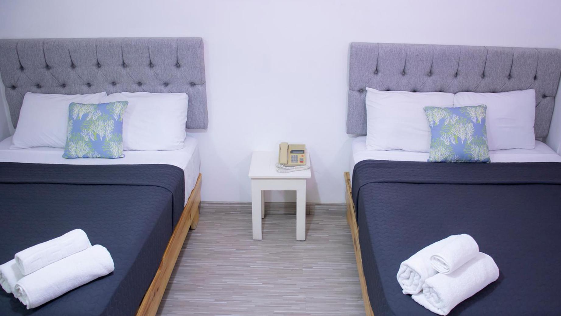 Hotel Capriccio Mare Y Restaurante