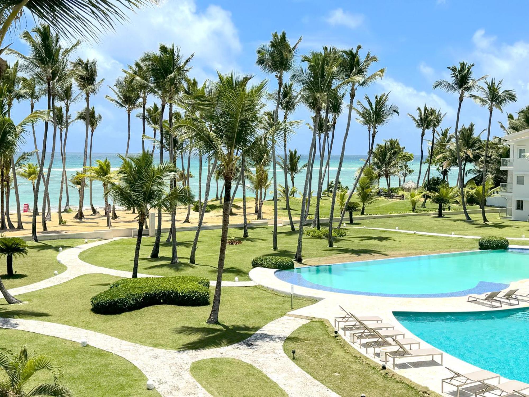 Front By Playa Palmera Apartment Punta Cana