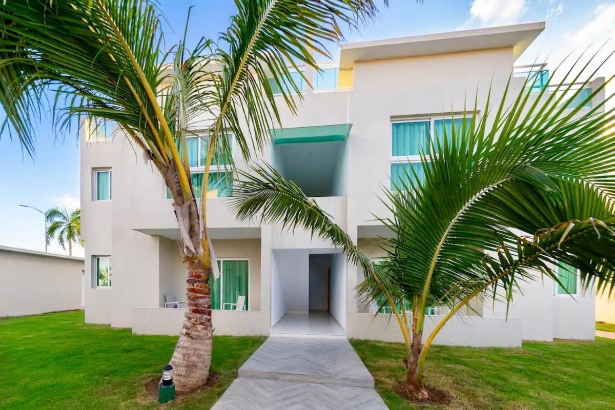 Apartment Front By Playa Palmera