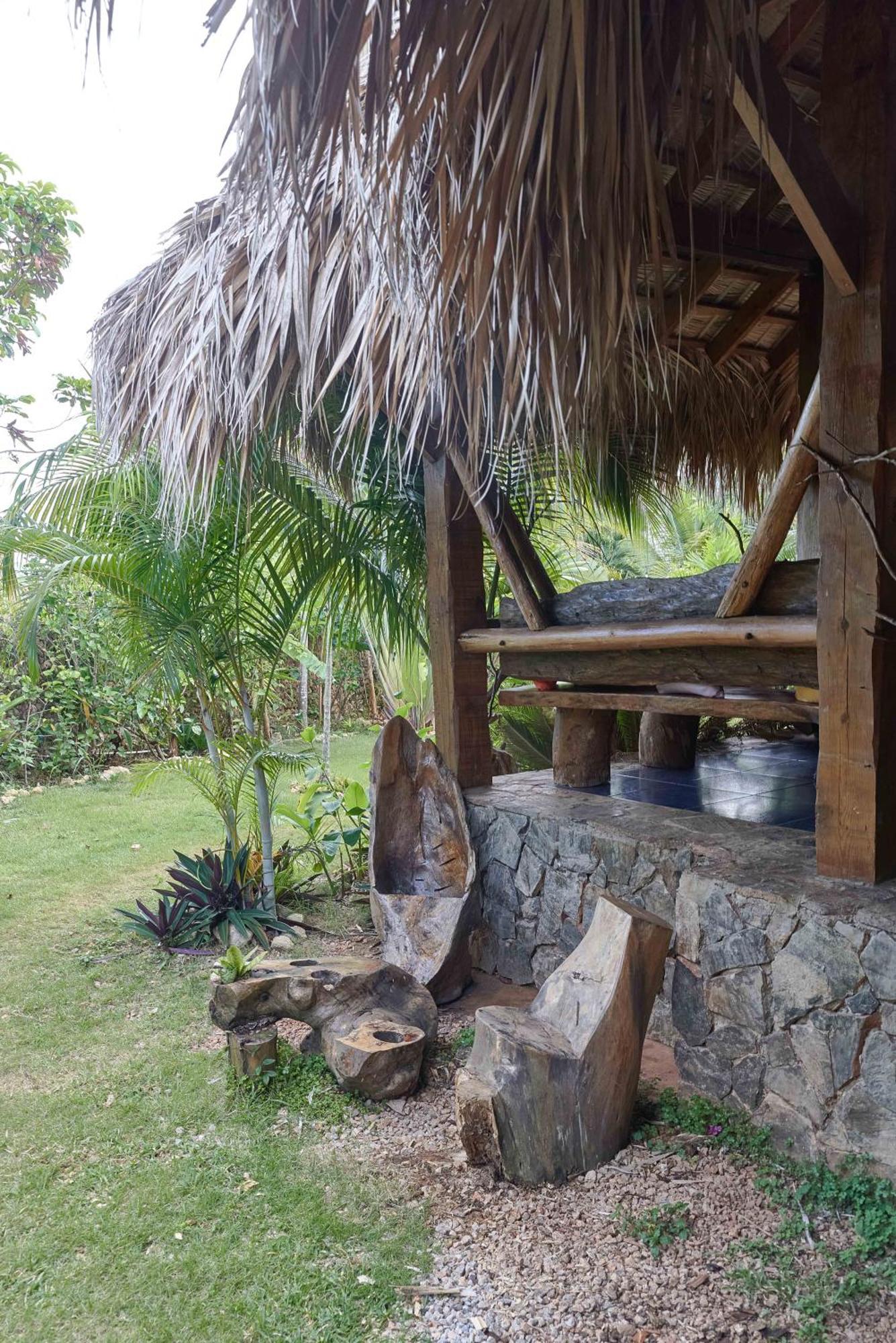 Bed & Breakfast Tropical & Restaurant-pizzeria 4*