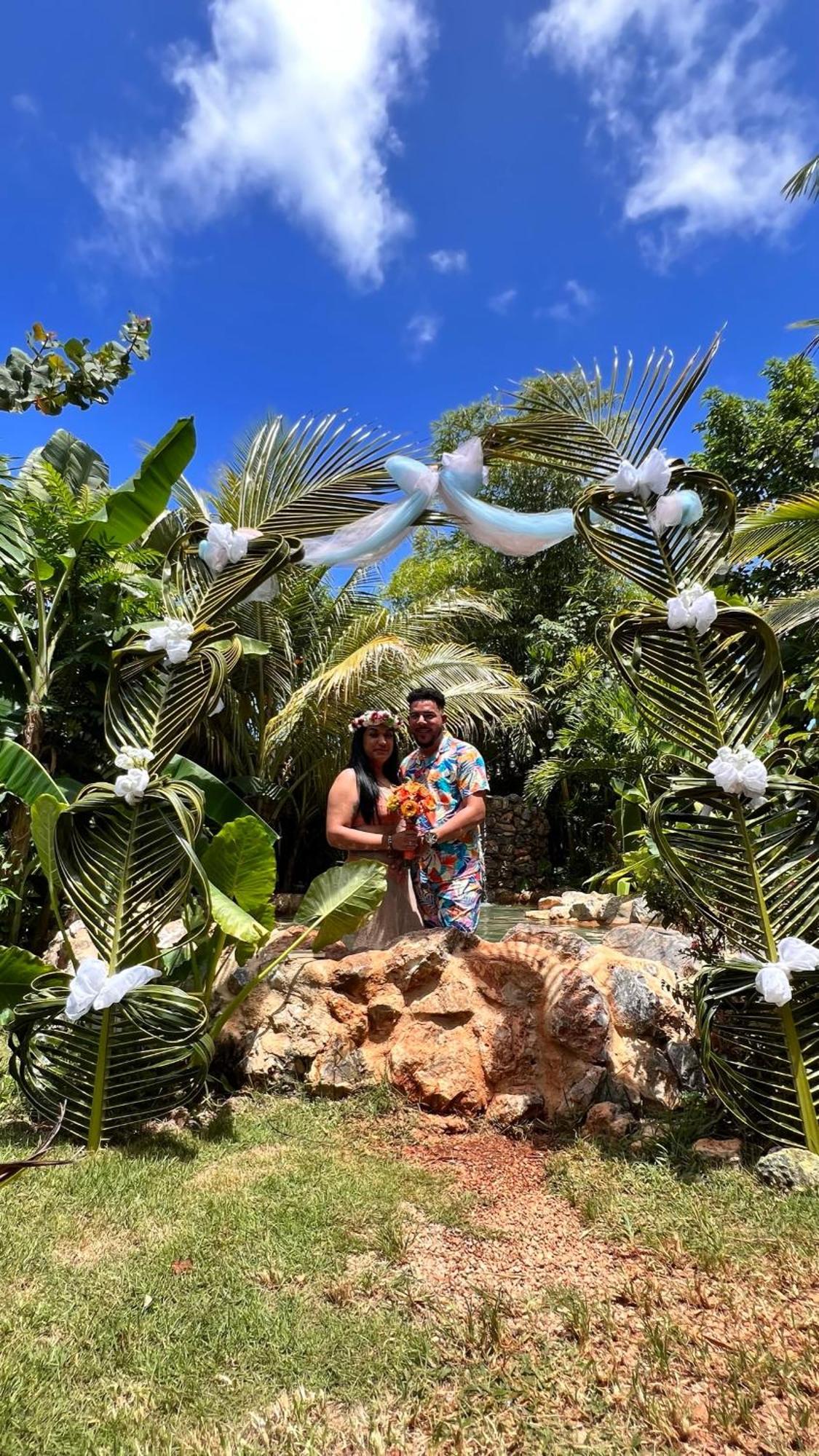 Tropical & Restaurant-pizzeria Bed & Breakfast Las Galeras