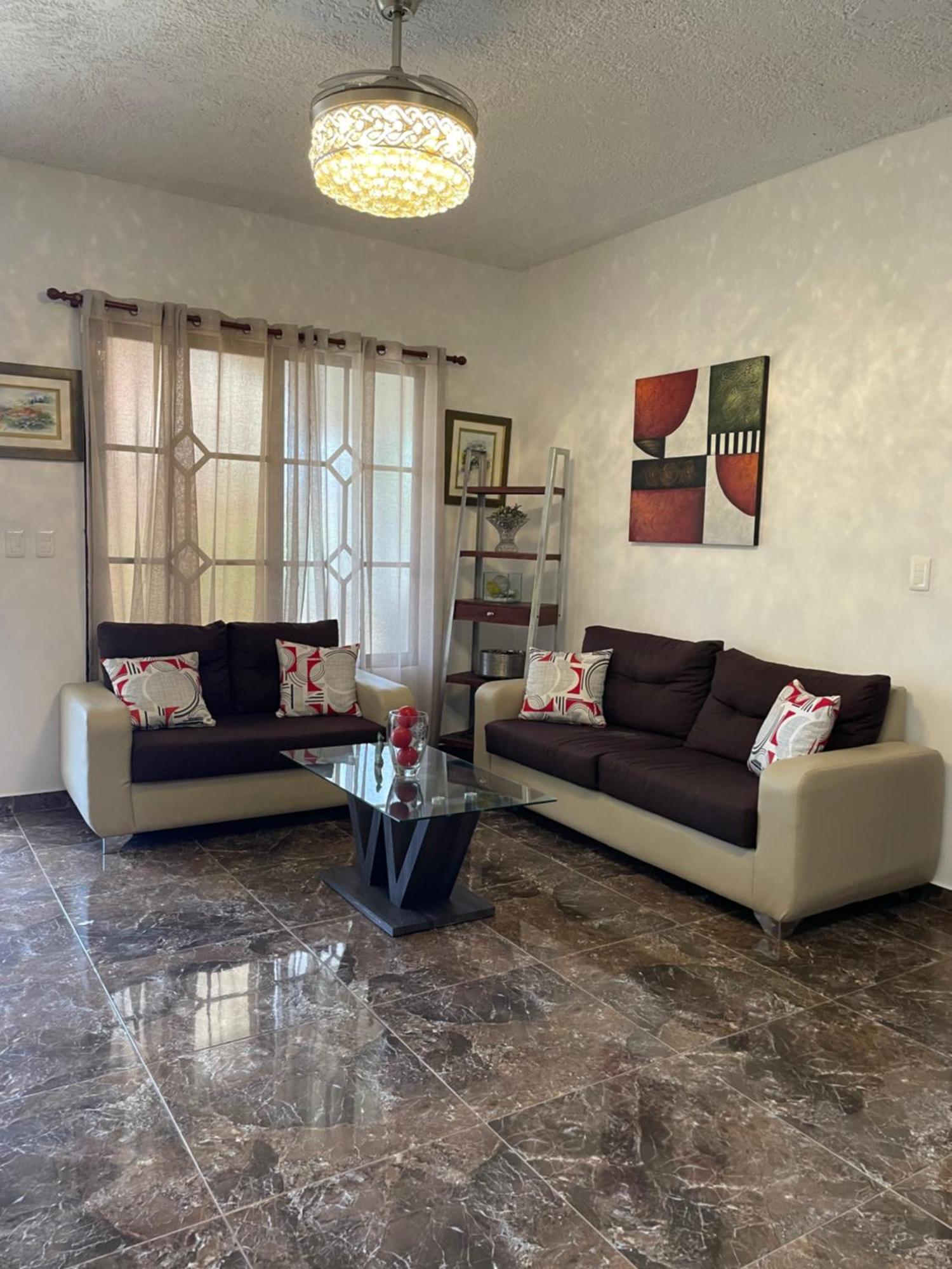 Casa Jacaranda