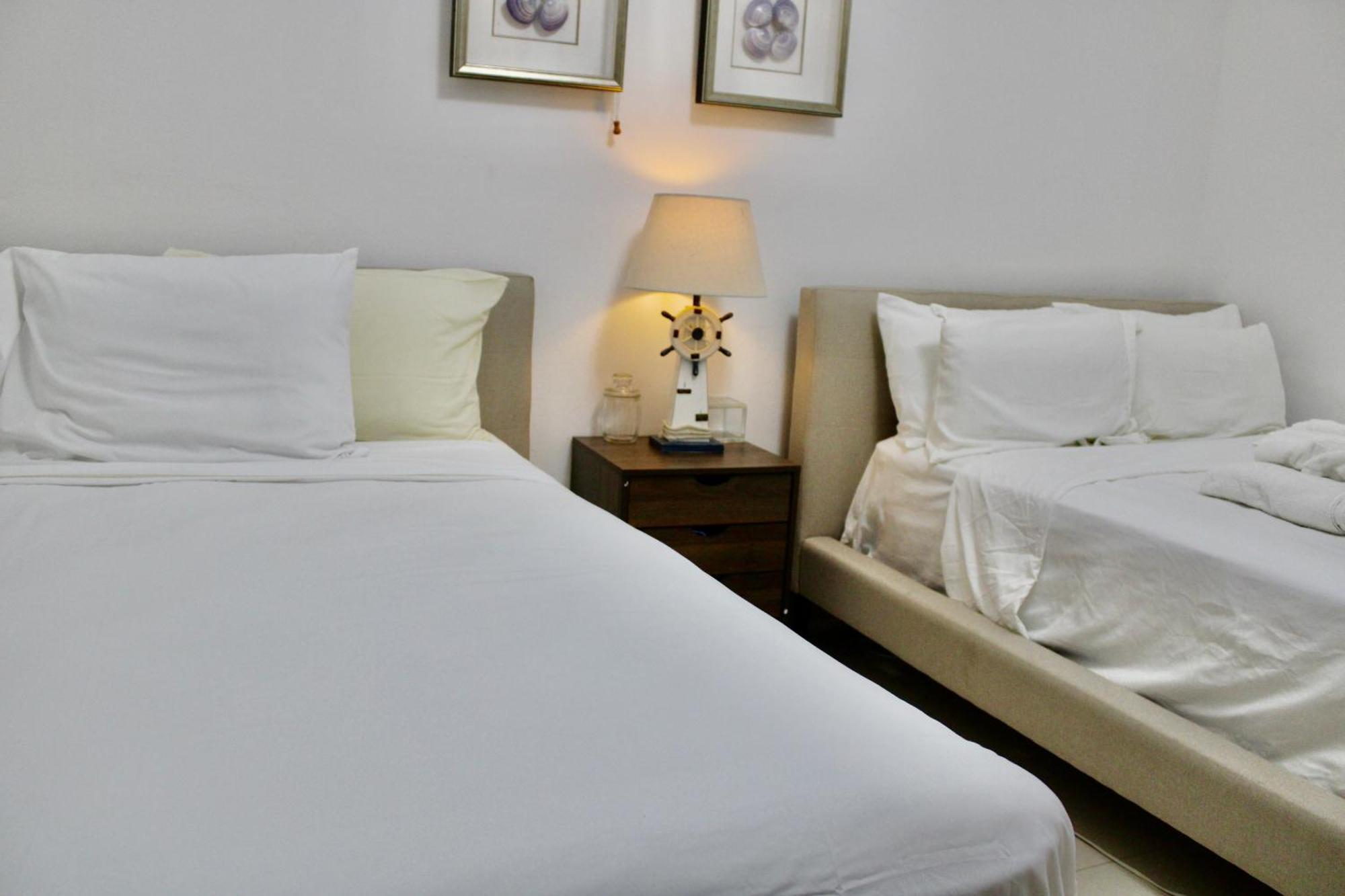Lasolastower-juandolio-2br-3bds-7px-wifi-hugeterrace-seaview Apartment