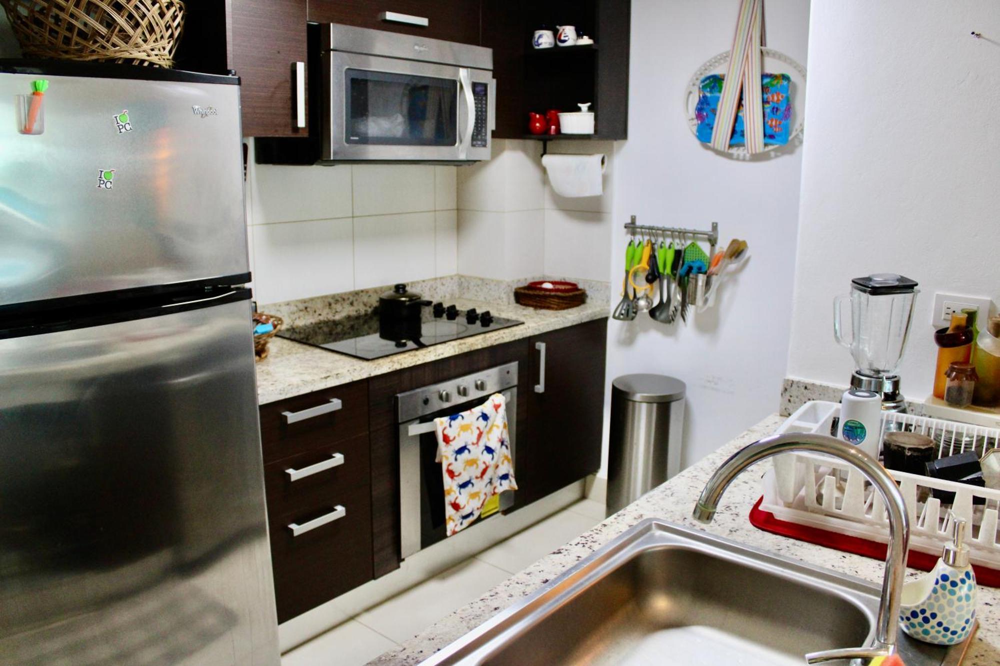 Lasolastower-juandolio-2br-3bds-7px-wifi-hugeterrace-seaview Guayacanes