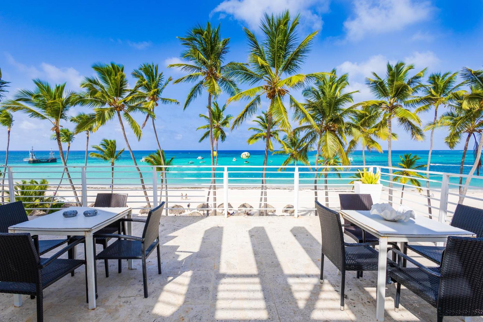 Apartment Dream Beachfront - 4-bedroom Penthouse With Rooftop Bbq & Ocean Views