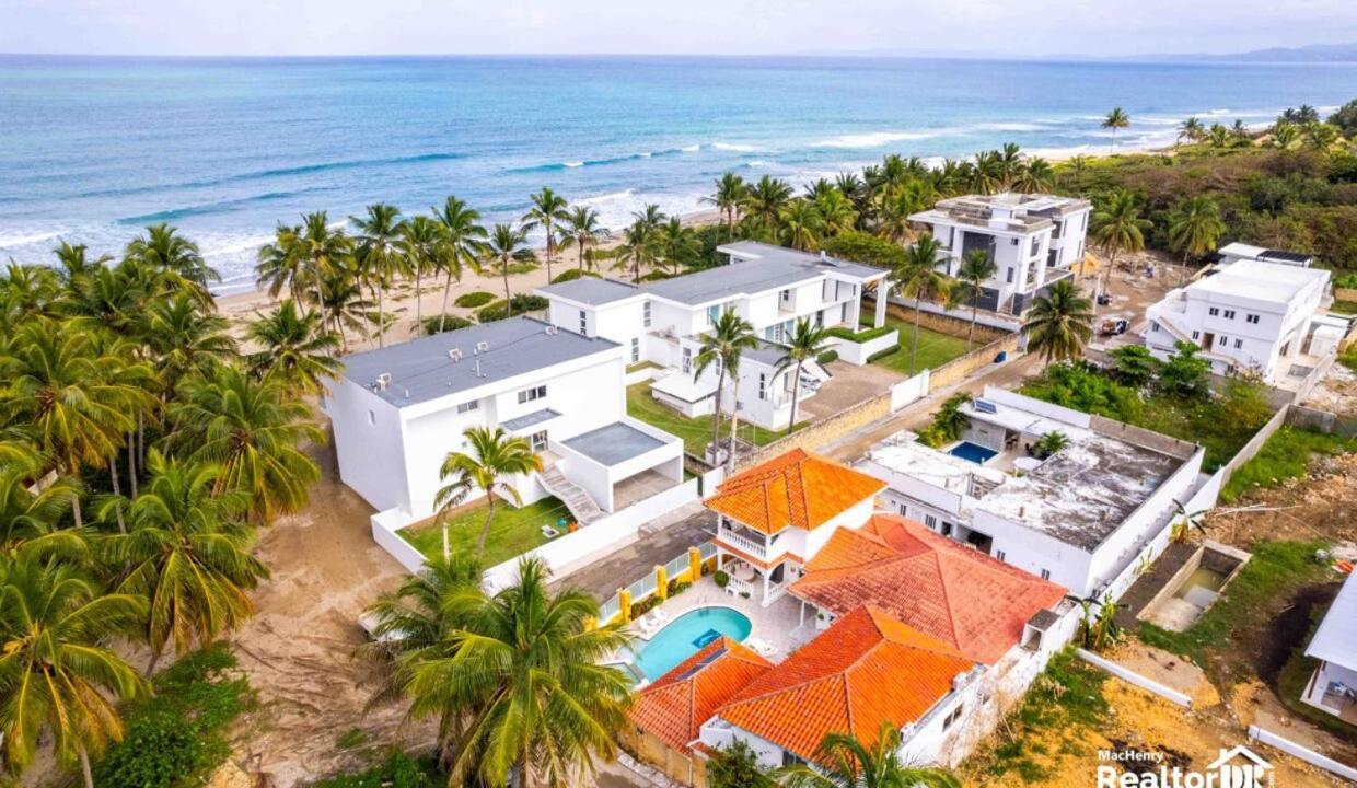 Brisas Doradas Beachfront Aparthotel *