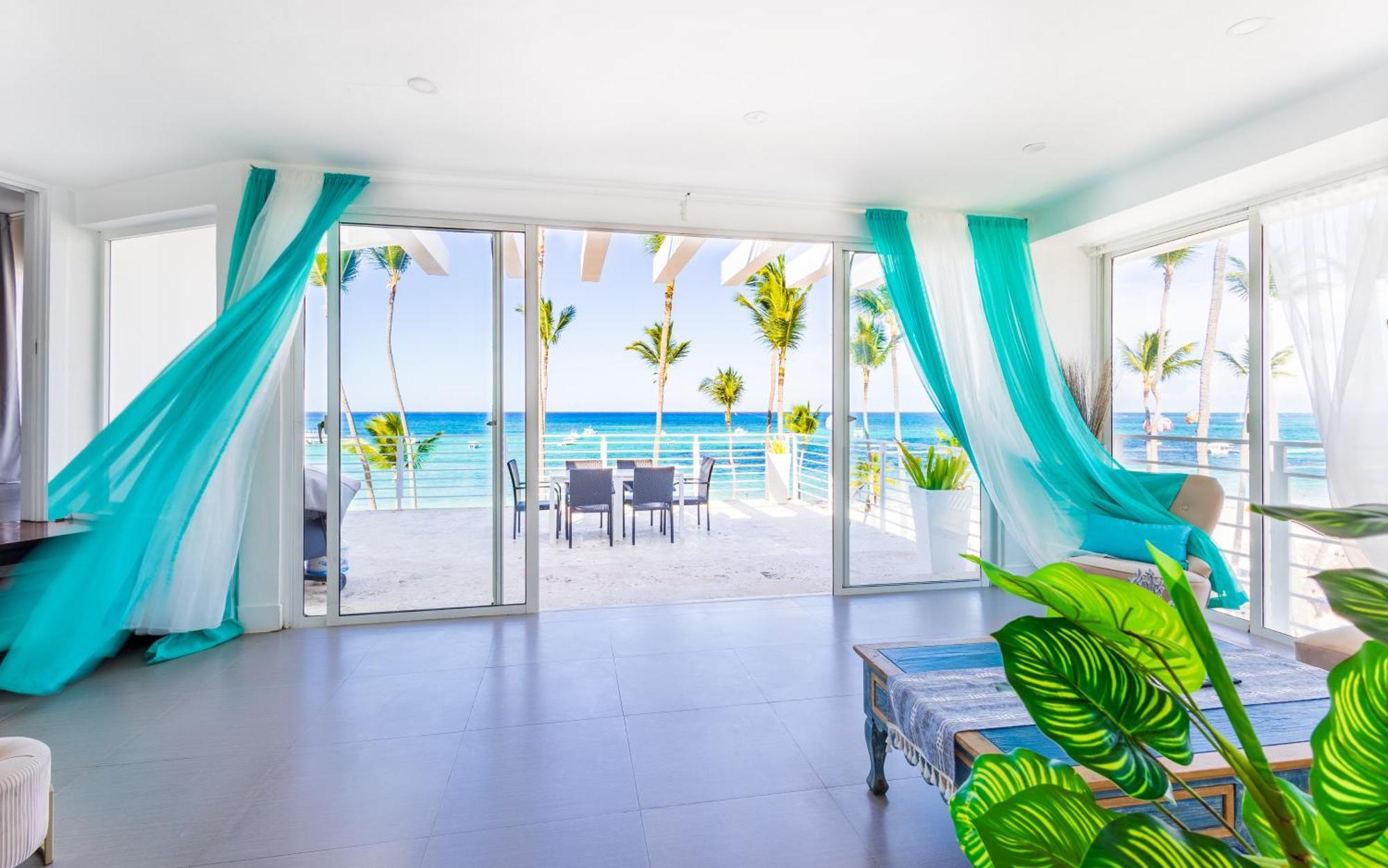 Dream Beachfront - 4-bedroom Penthouse With Rooftop Bbq & Ocean Views Apartment