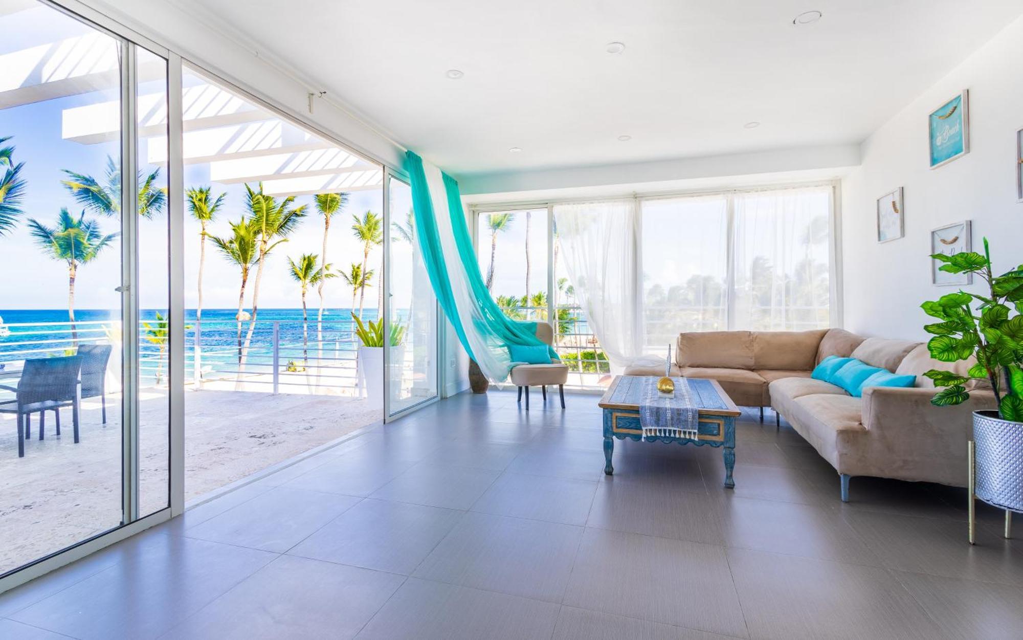 Apartment Dream Beachfront - 4-bedroom Penthouse With Rooftop Bbq & Ocean Views