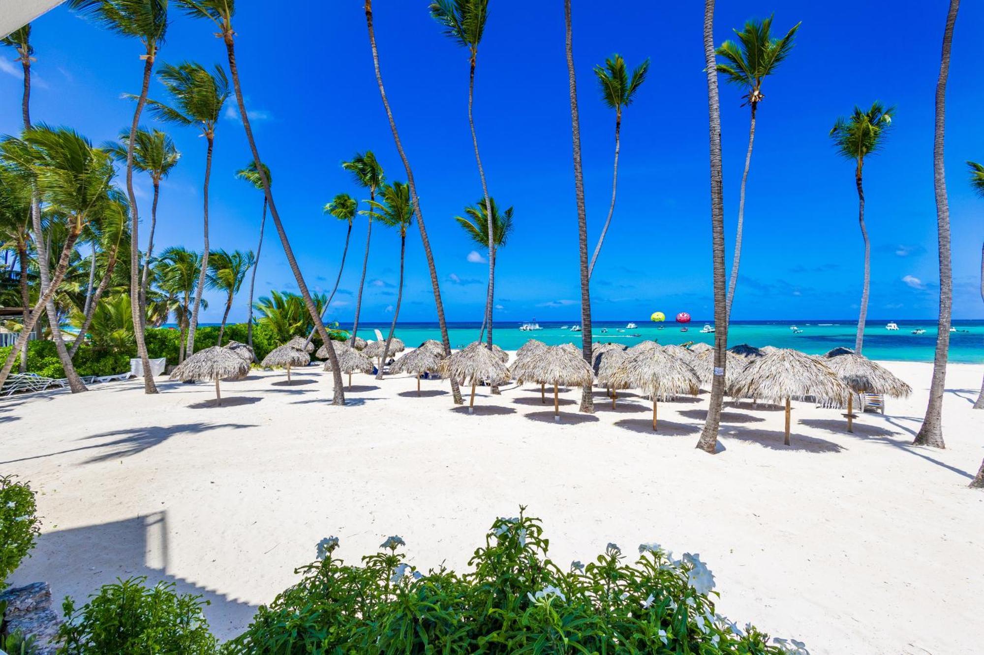 Apartment Prime Ocean View - 3-bedroom Getaway With Private Terrace On Bavaro *