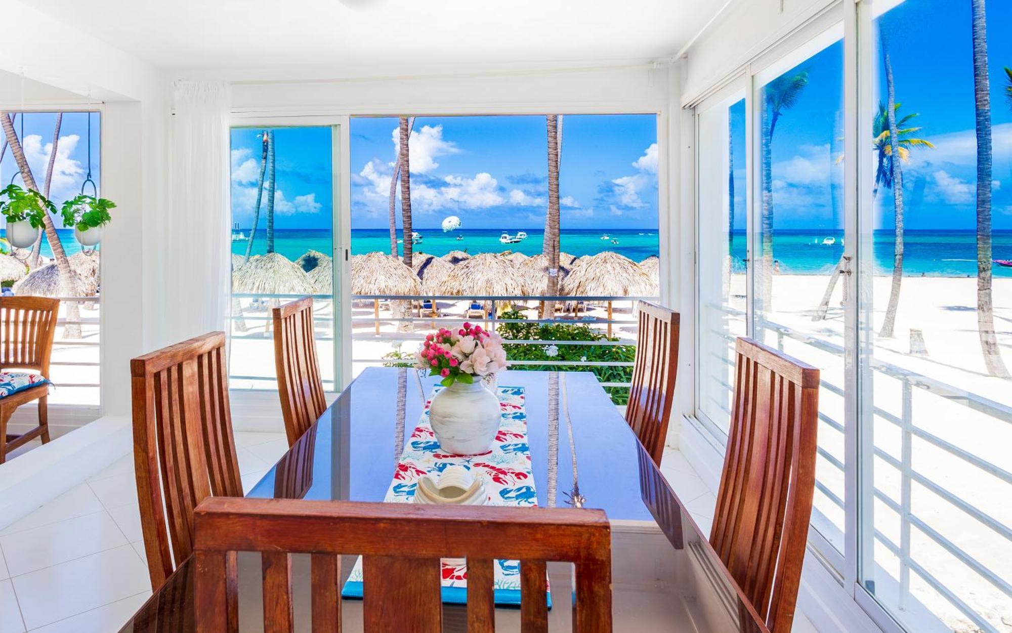Apartment Prime Ocean View - 3-bedroom Getaway With Private Terrace On Bavaro