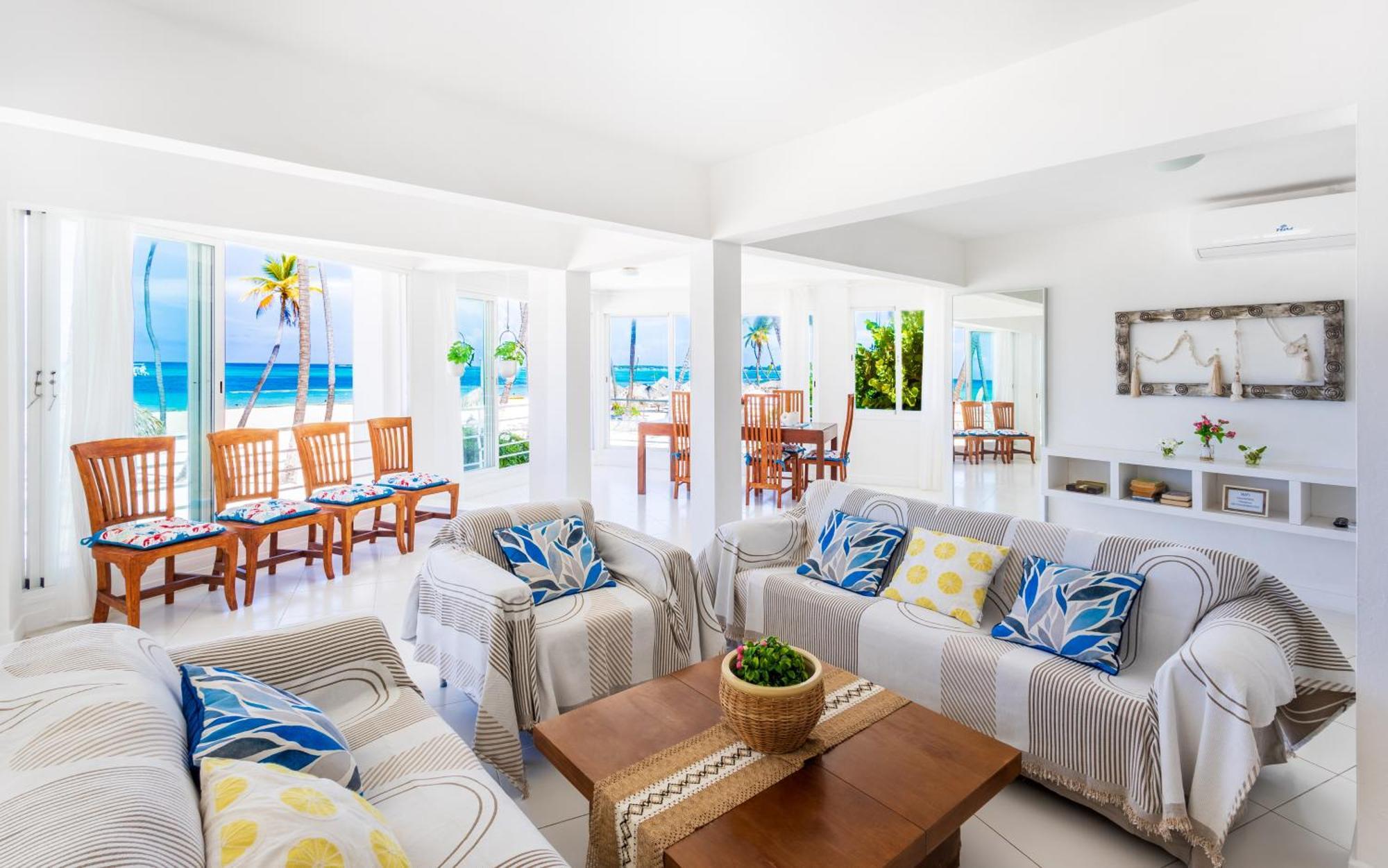 Prime Ocean View - 3-bedroom Getaway With Private Terrace On Bavaro Apartment *