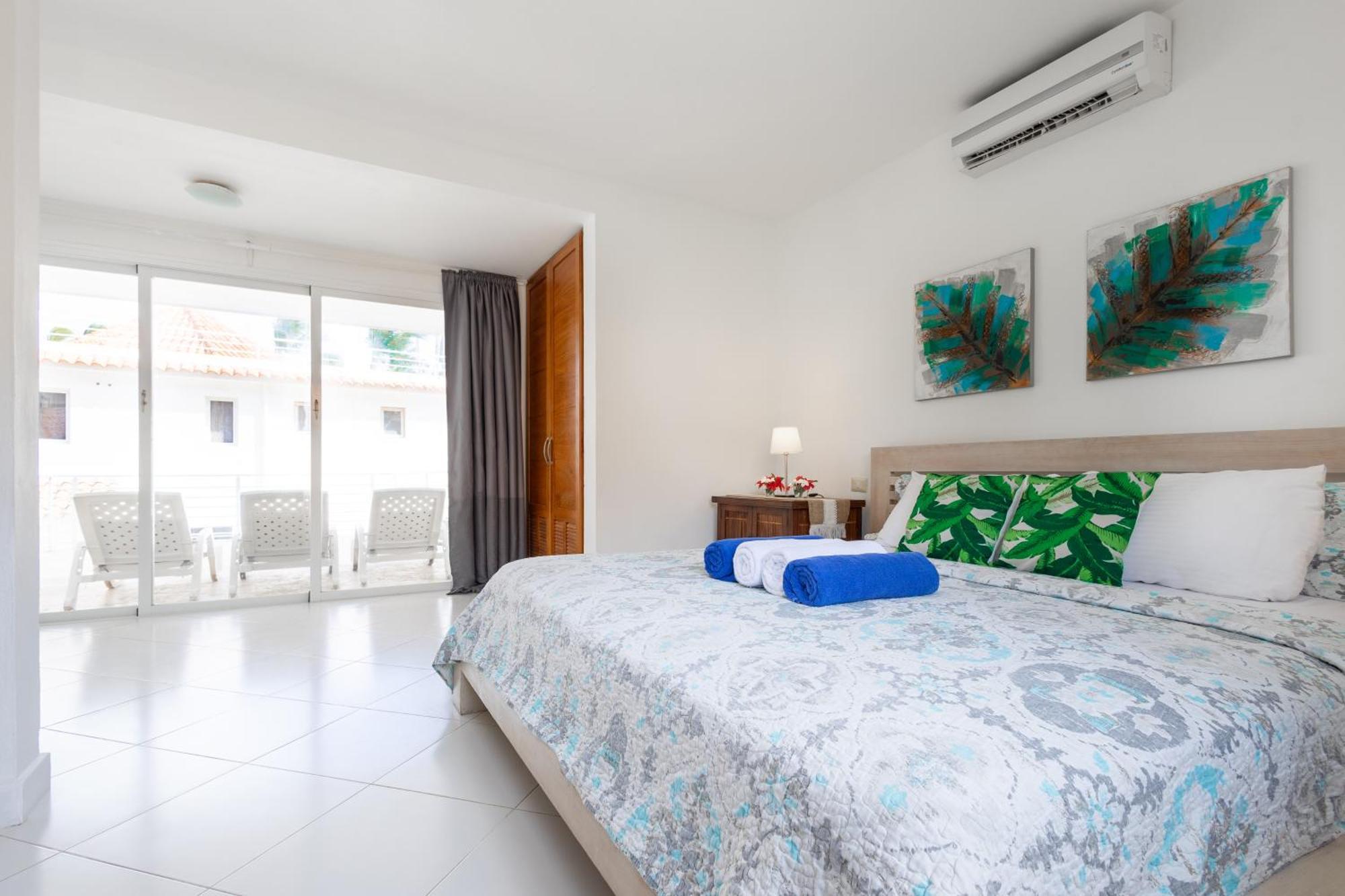 Prime Ocean View - 3-bedroom Getaway With Private Terrace On Bavaro Apartment