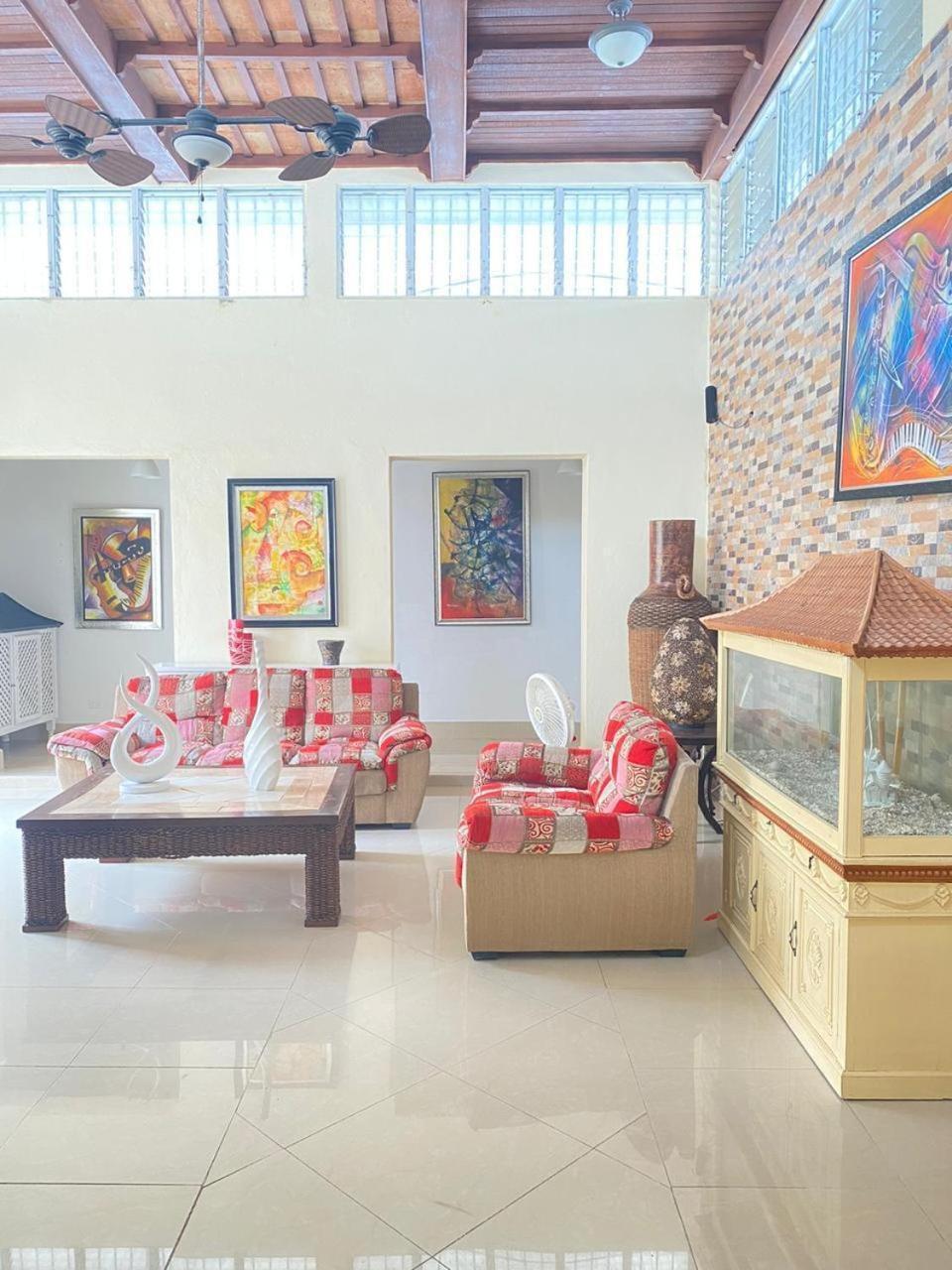 D' Franchesis Hostal Juan Dolio
