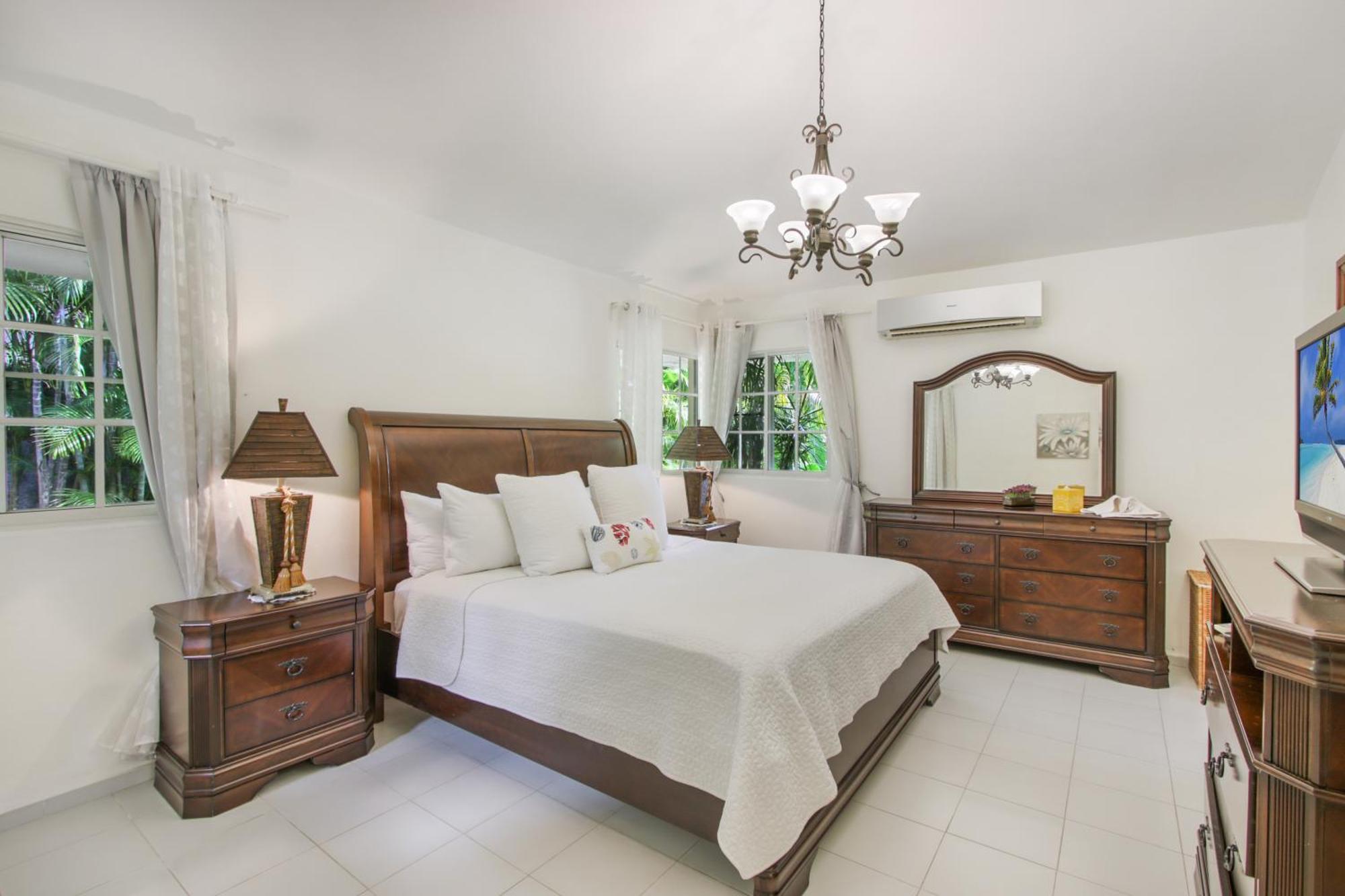 Amazing In With Included In Price Maid And Waiter Villa La Romana
